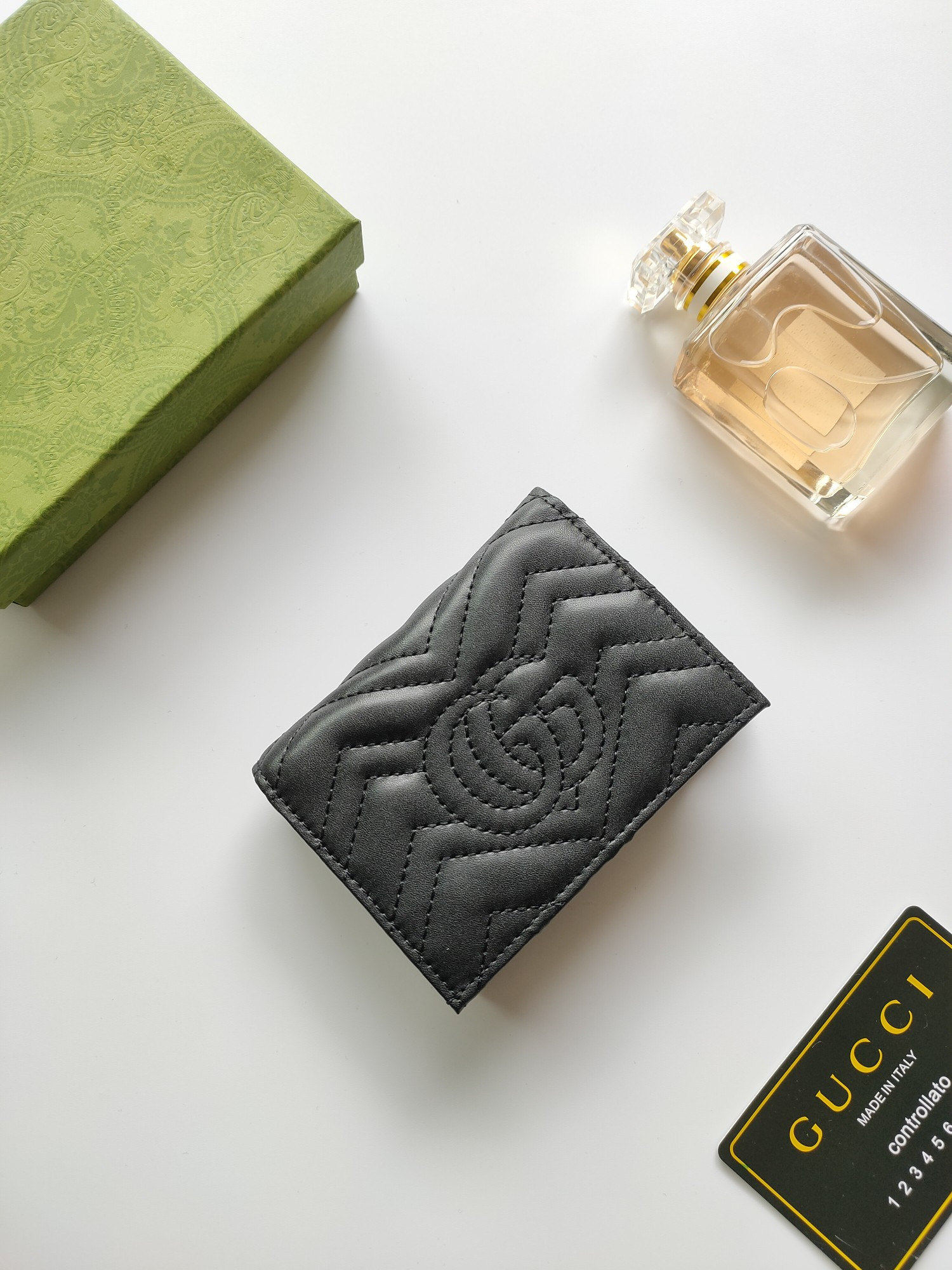 Gucci GG CARD CASE WALLET