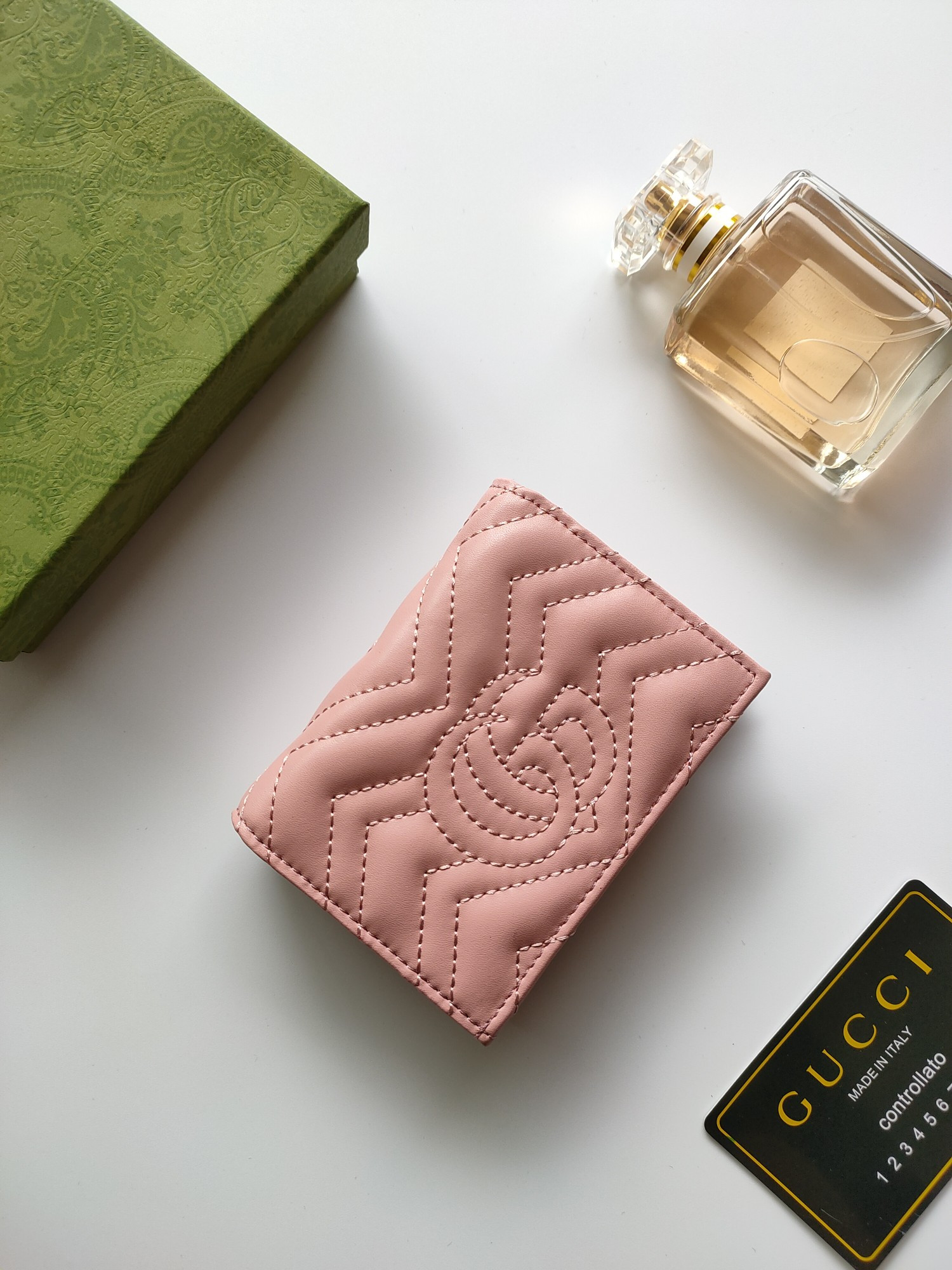 Gucci GG CARD CASE WALLET