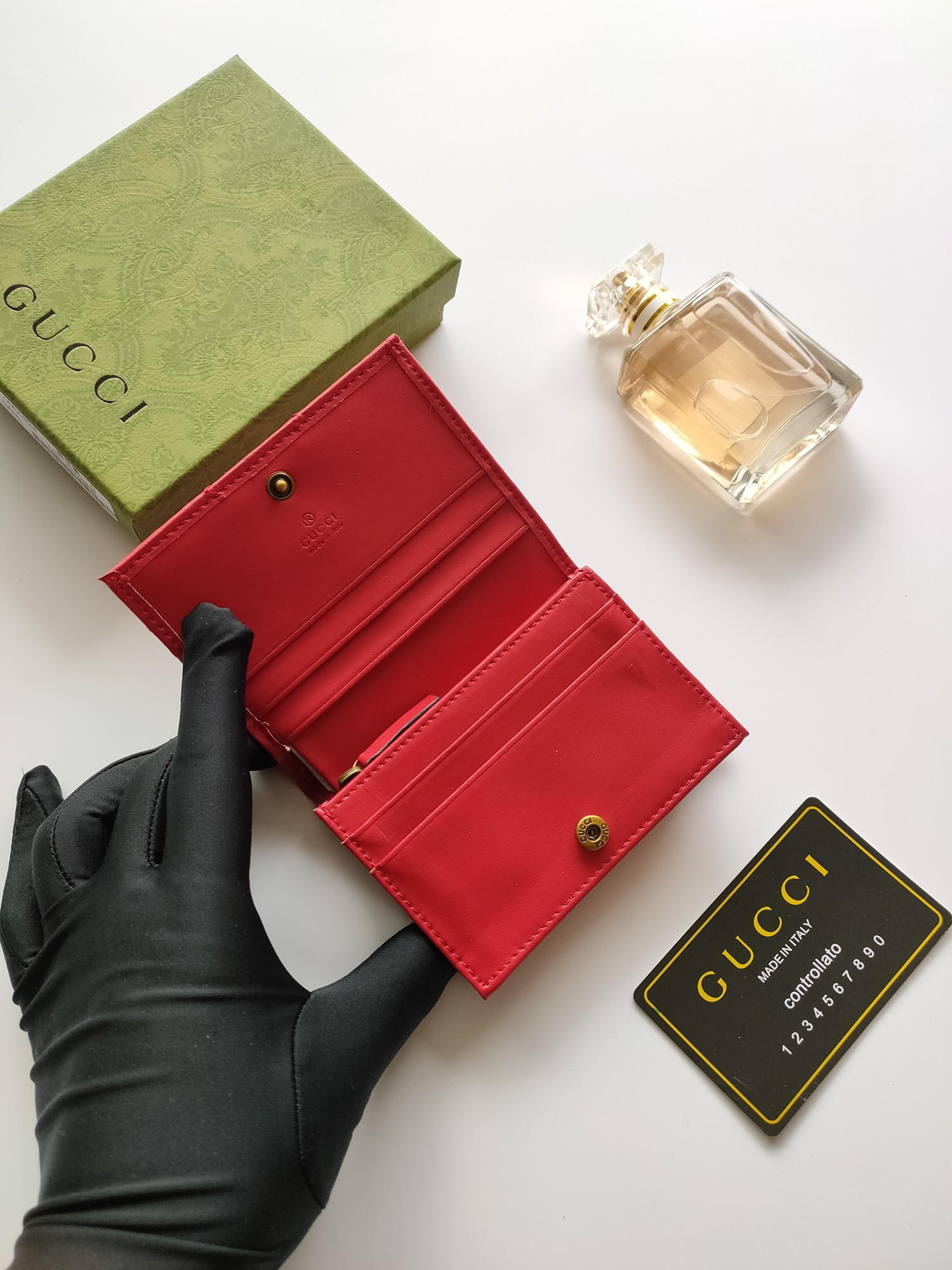 Gucci GG CARD CASE WALLET