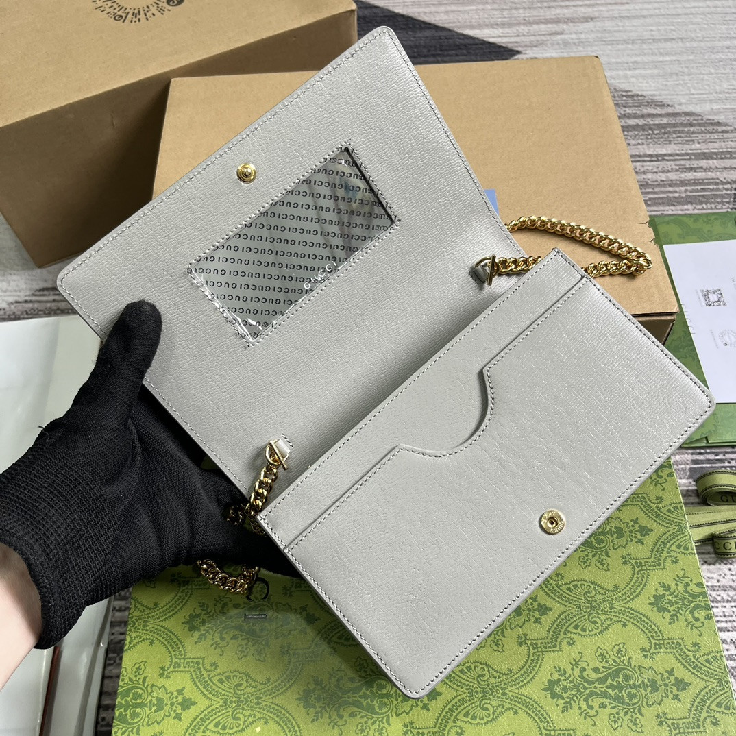 CHAIN WALLET WITH GUCCI SCRIPT LIGHT GREY 7.8"W x 5"H x 1.6"D