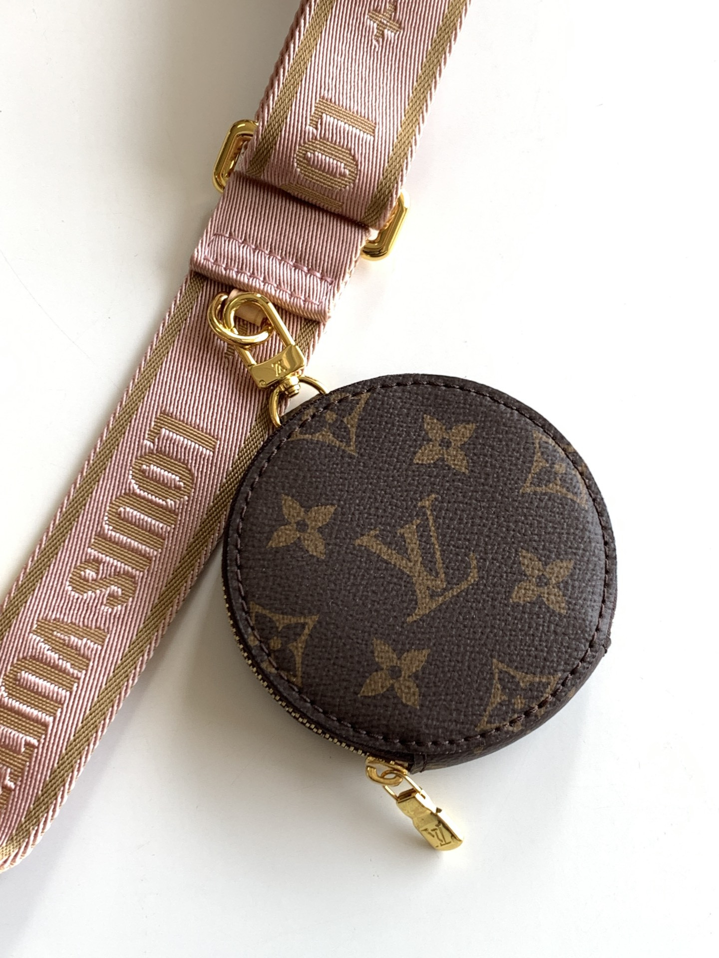 LOUIS VUITTON M44840 Multi Pochette Accessoires 9.4 x 5.3 x 1.6 inches