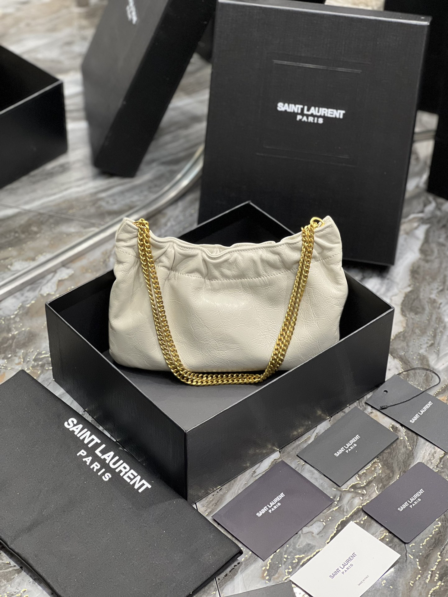 YSL Mini leather shoulder bag White 24x14x4 cm