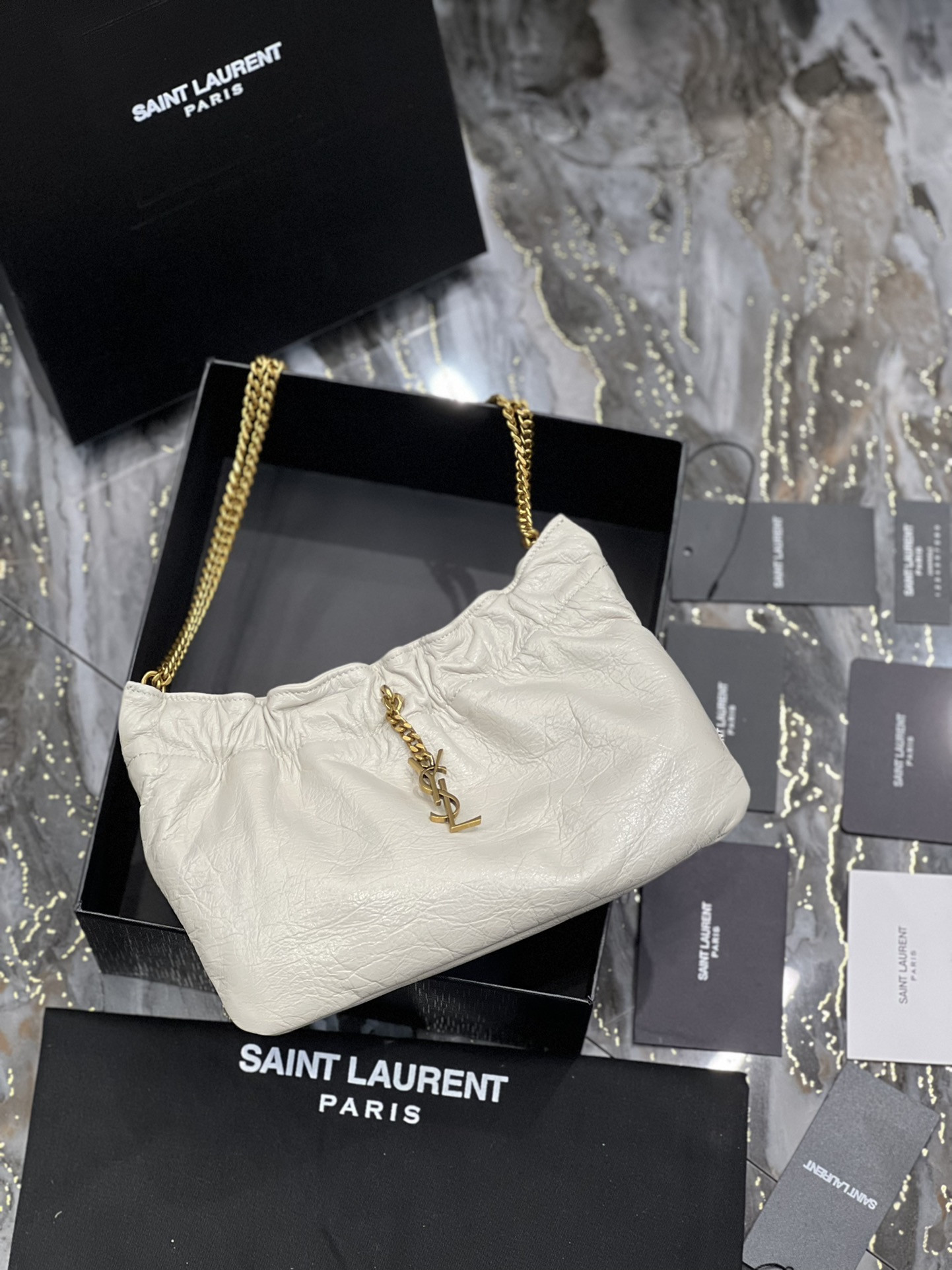 YSL Mini leather shoulder bag White 24x14x4 cm