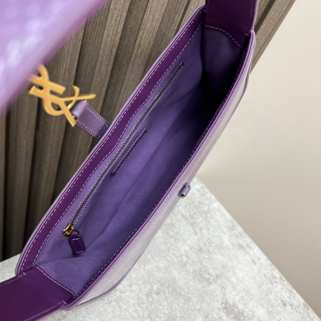 YSL LE 5 À 7 IN CROCODILE-EMBOSSED LEATHER purple 9 X 6.3 X 2.5 INCHES