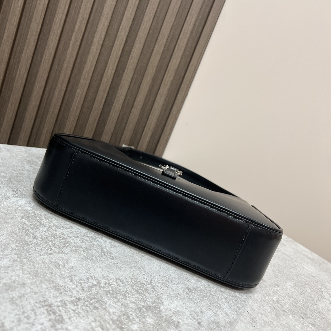 YSL LE 5 À 7 IN SMOOTH LEATHER NOIR SILVER 9 X 6.3 X 2.5 INCHES