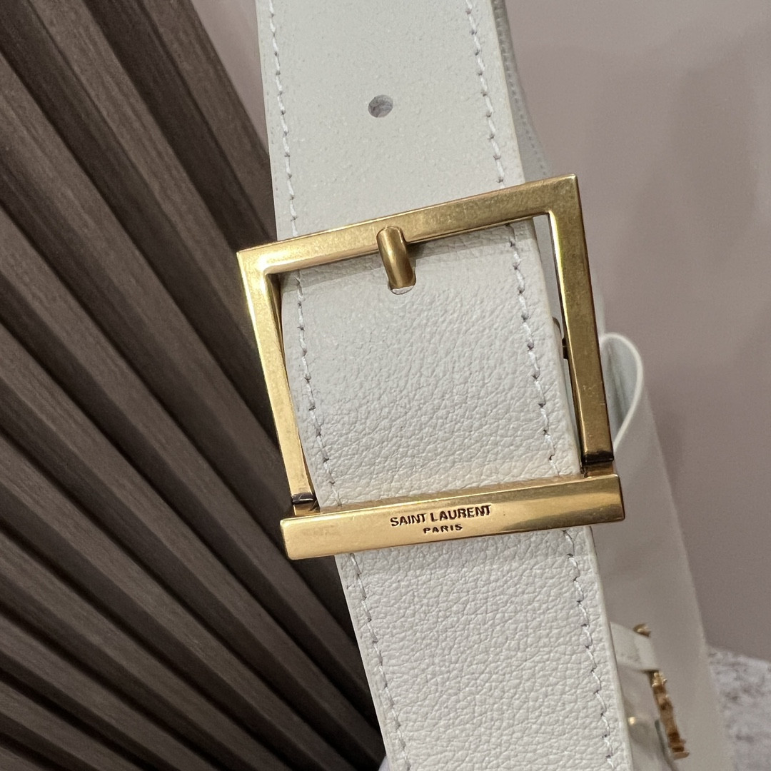 YSL LE 5 À 7 SUPPLE LARGE IN SMOOTH LEATHER BLANC VINTAGE 11.8" X 11" X 4.3"