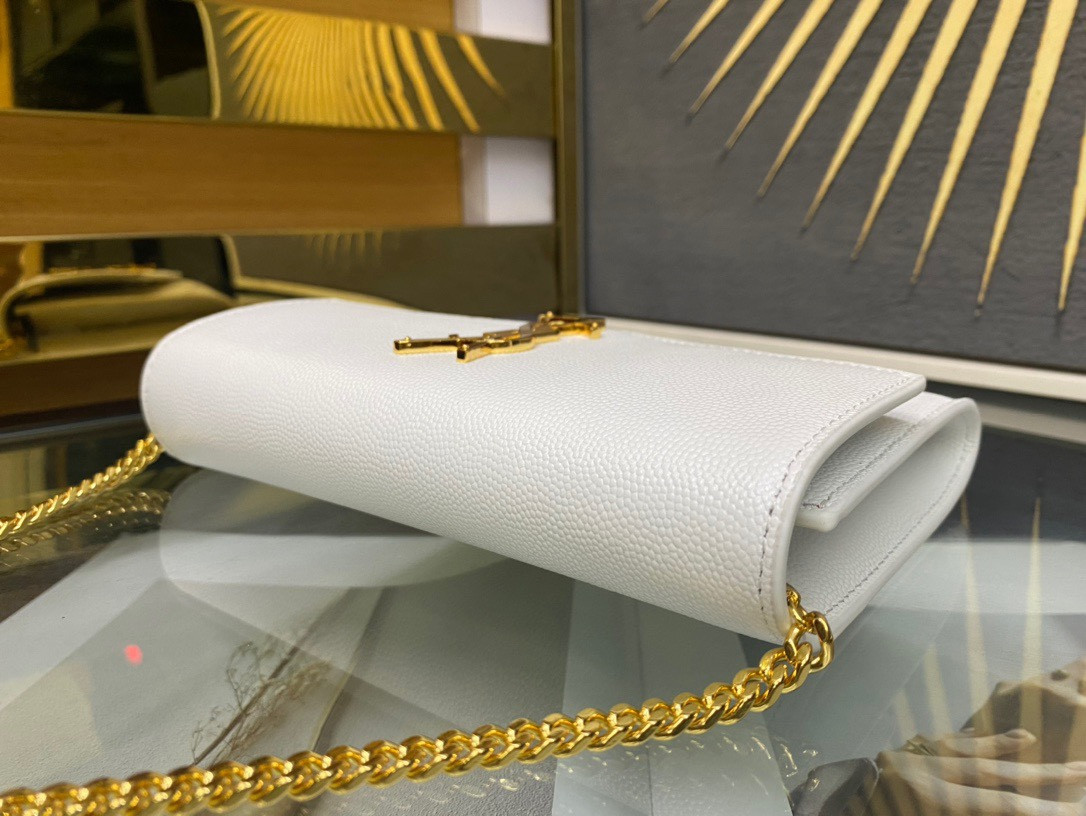 YSL UPTOWN CHAIN WALLET IN GRAIN DE POUDRE EMBOSSED LEATHER BLANC VINTAGE 7.5 X 4.7 X 1.2 INCHES