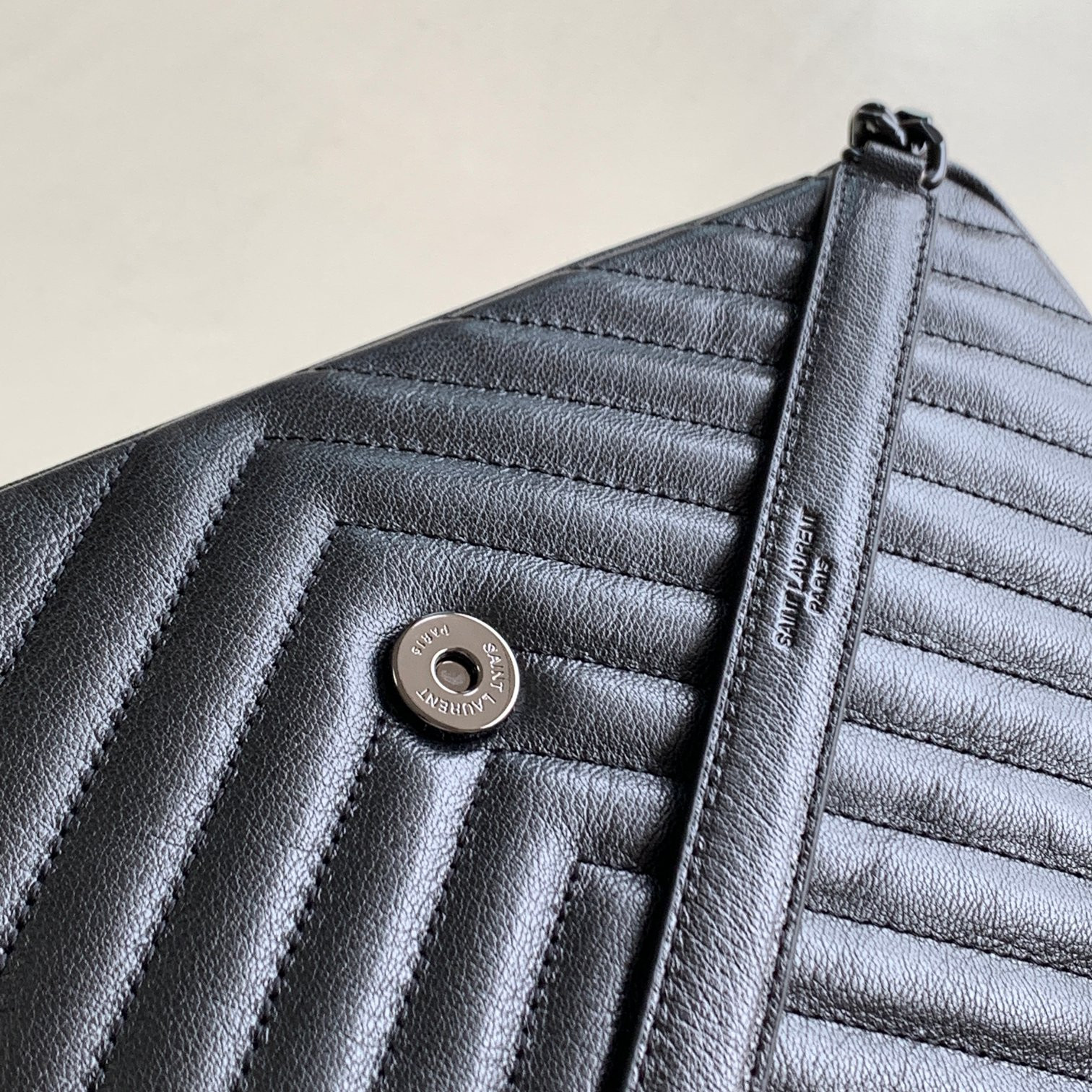 YSL COLLEGE LARGE IN QUILTED LEATHER BLACK 32X21X8 CM