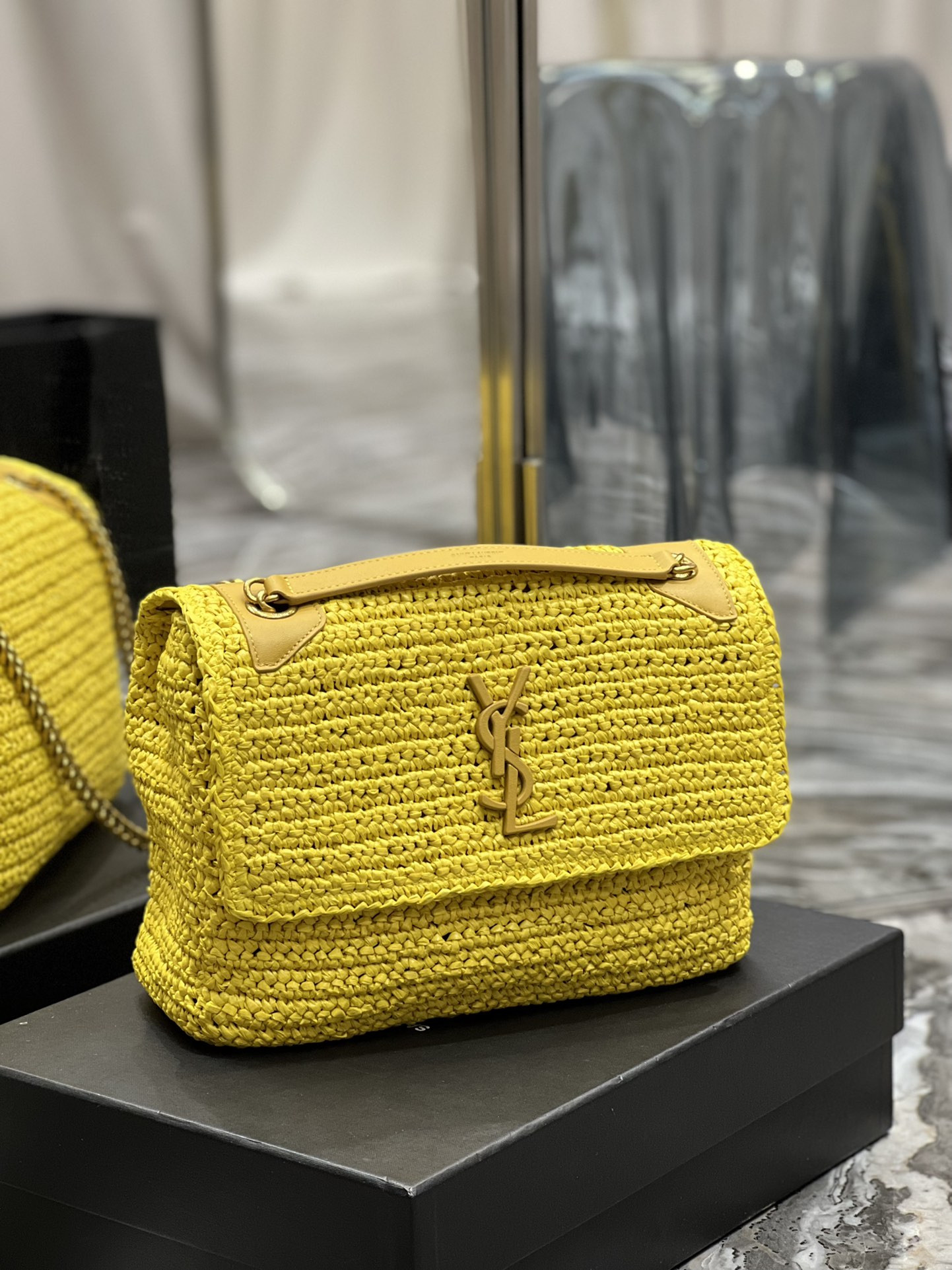 YSL NIKI MEDIUM CHAIN BAG IN RAFFIA AND LEATHER YELLOW 11 X 7.8 X 3.3 INCHES