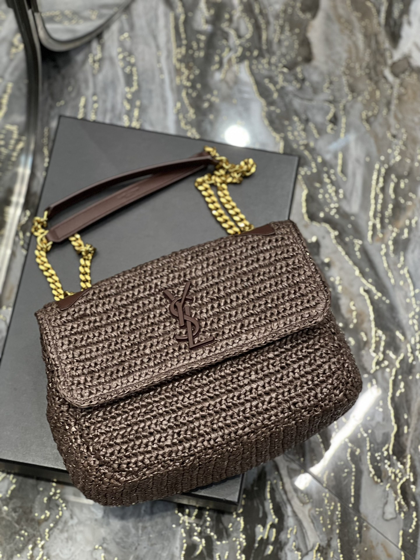 YSL NIKI MEDIUM CHAIN BAG IN RAFFIA AND LEATHER COFFEE 11 X 7.8 X 3.3 INCHES
