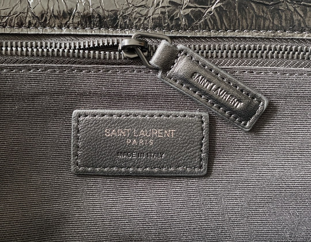 YSL NIKI MEDIUM IN VINTAGE LEATHER ALL BLACK 11 X 7.8 X 3.3 INCHES