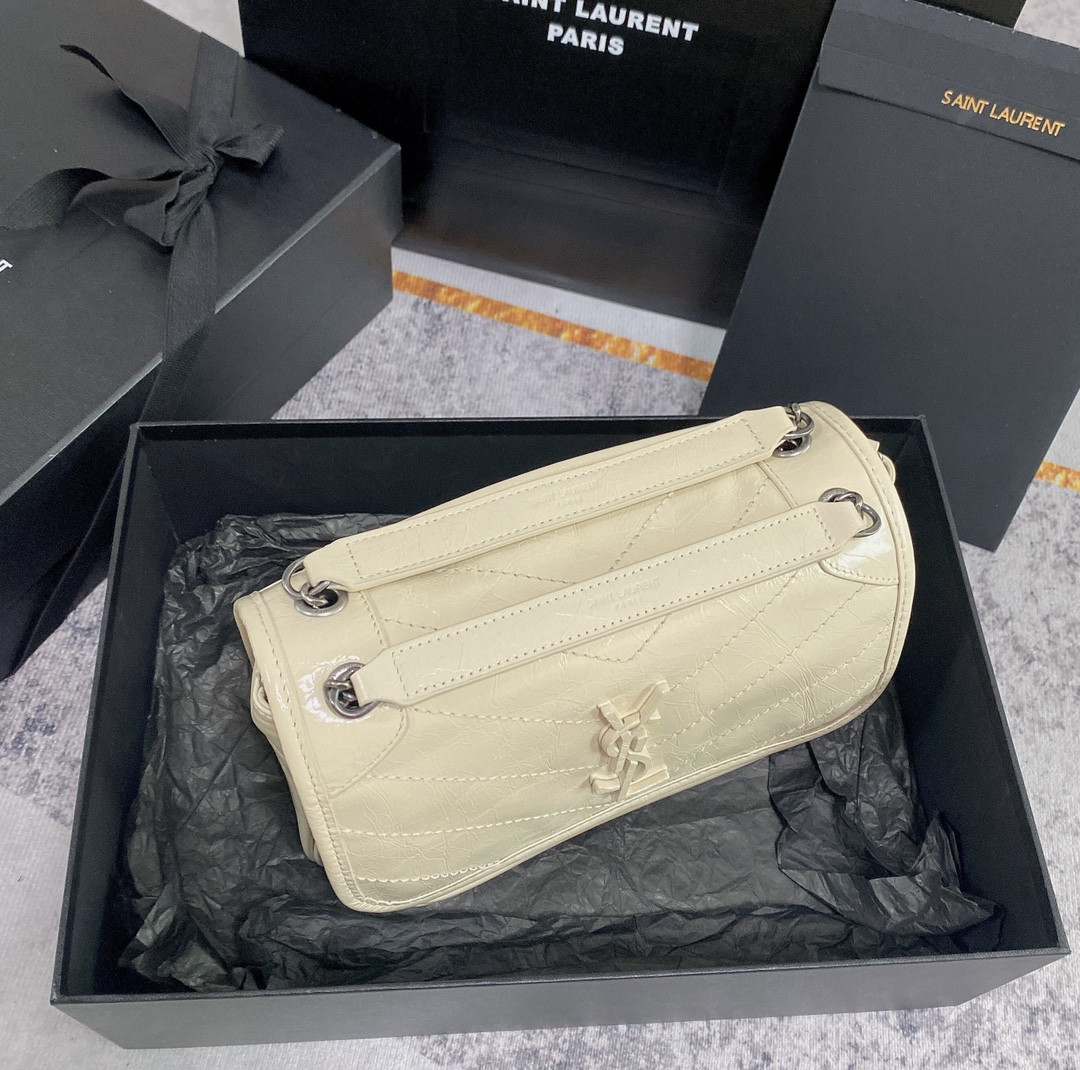 YSL NIKI BABY IN VINTAGE LEATHER BLANC VINTAGE 8.2 X 6 X 2.9 INCHES