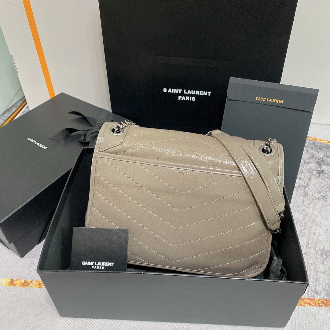 YSL NIKI MEDIUM IN VINTAGE LEATHER LIGHT GRAY 11 X 7.8 X 3.3 INCHES