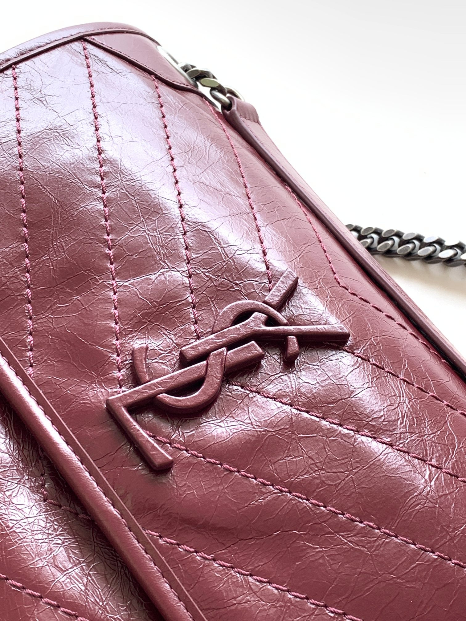 YSL NIKI MEDIUM IN VINTAGE LEATHER RED 11 X 7.8 X 3.3 INCHES