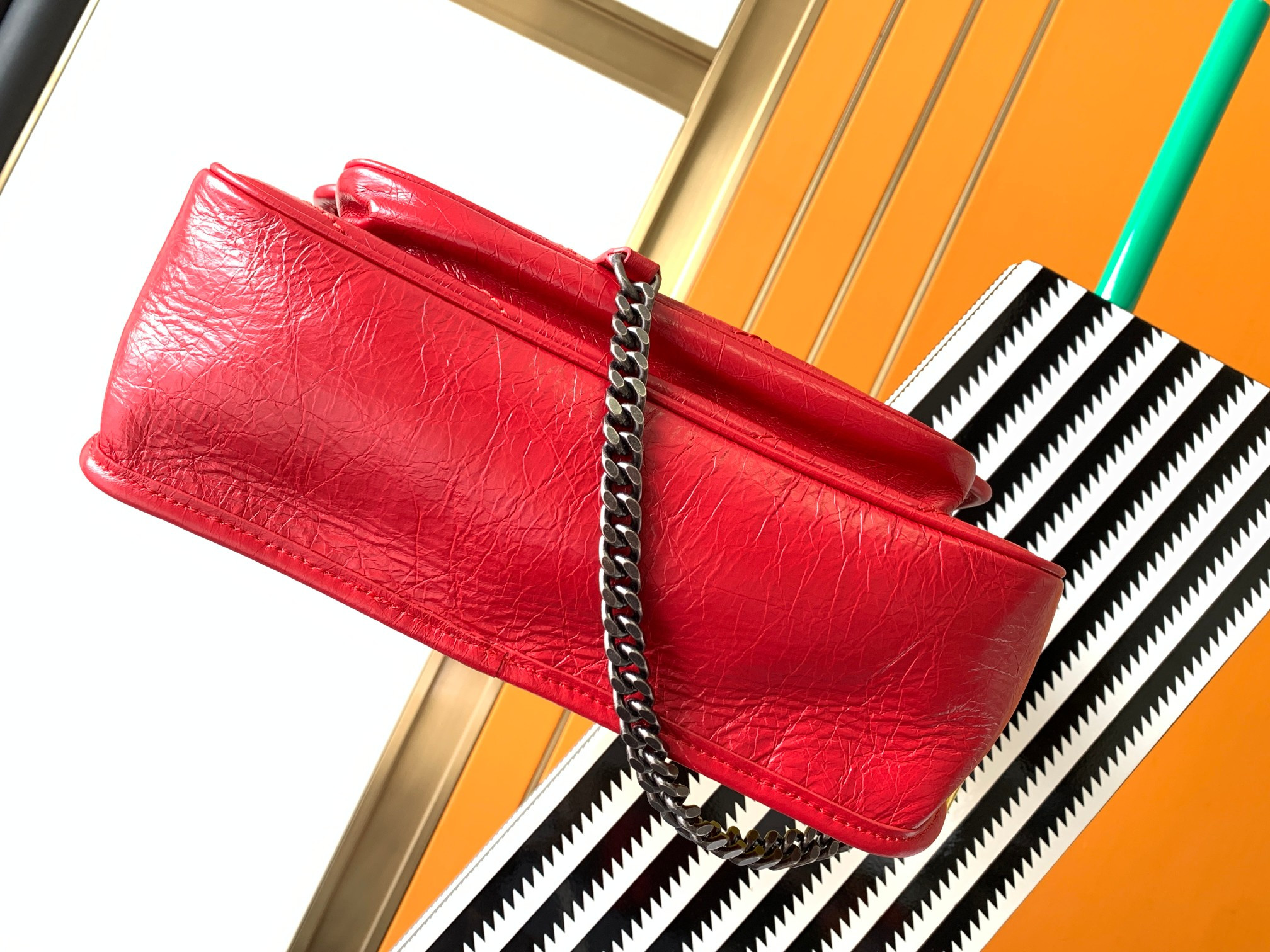 YSL NIKI MEDIUM IN VINTAGE LEATHER SHINY RED 11 X 7.8 X 3.3 INCHES