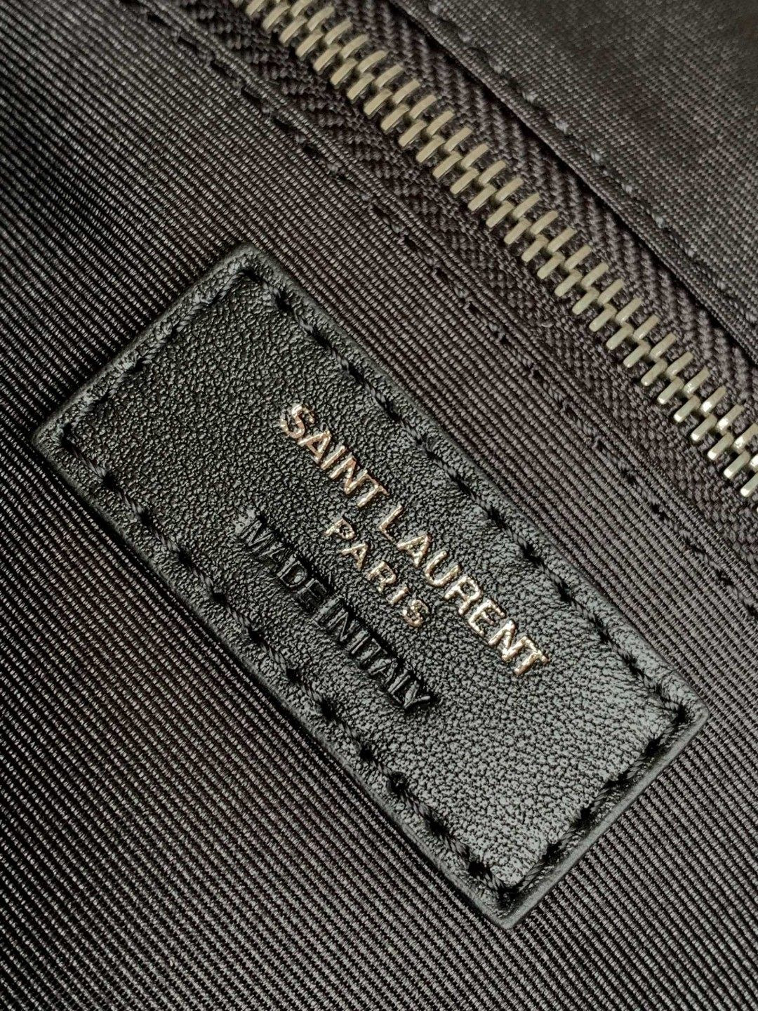 YSL NIKI SHOPPING IN VINTAGE LEATHER GRAY 12.9 X 10.6 X 4.5 INCHES