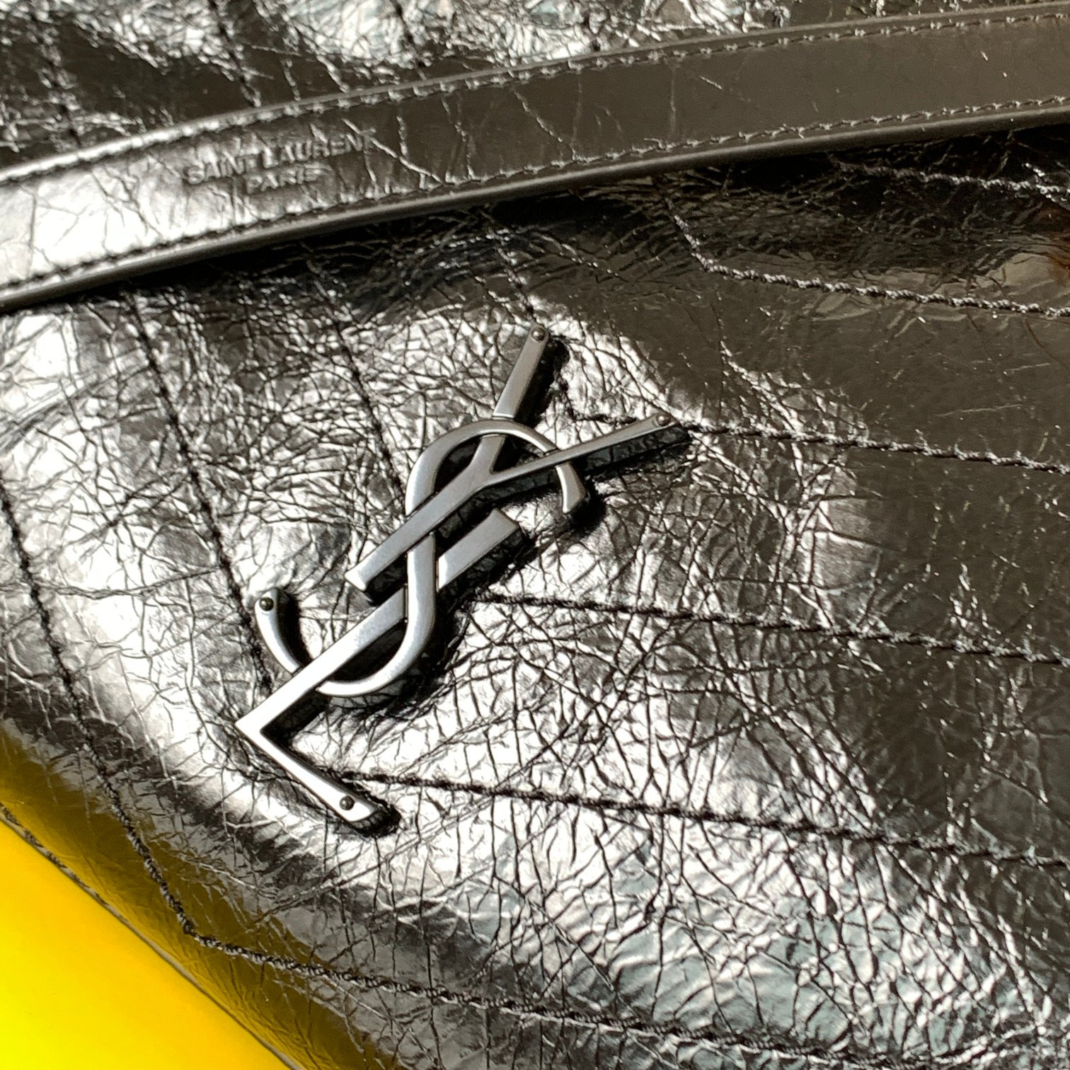 YSL NIKI SHOPPING IN VINTAGE LEATHER 12.9 X 10.6 X 4.5 INCHES