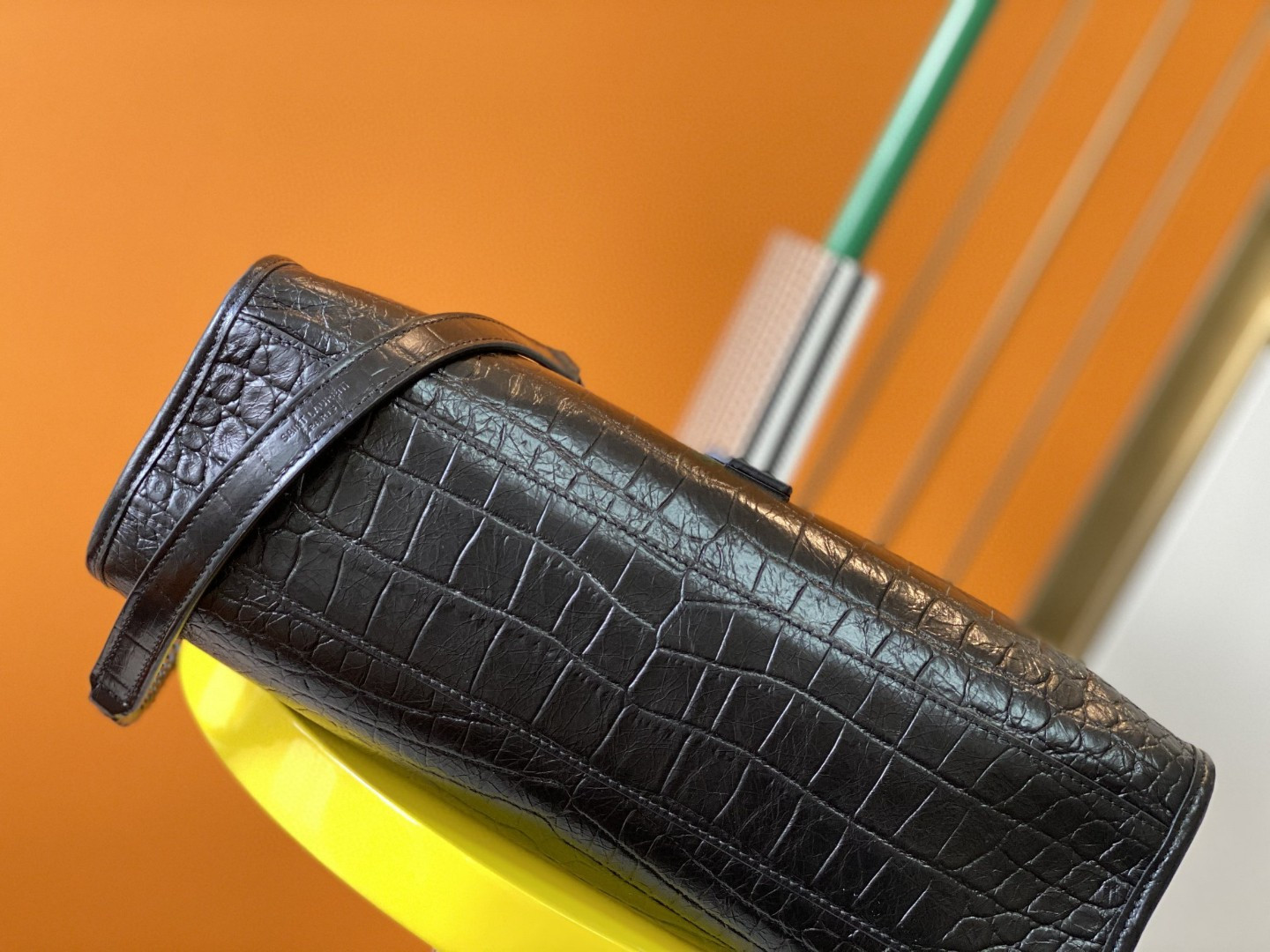 YSL NIKI SHOPPING IN CROCODILE-EMBOSSED LEATHER 12.9 X 10.6 X 4.5 INCHES