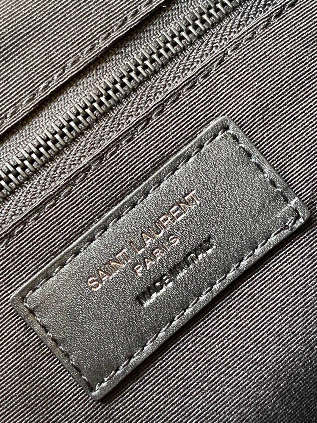 YSL NIKI SHOPPING IN CROCODILE-EMBOSSED LEATHER 12.9 X 10.6 X 4.5 INCHES