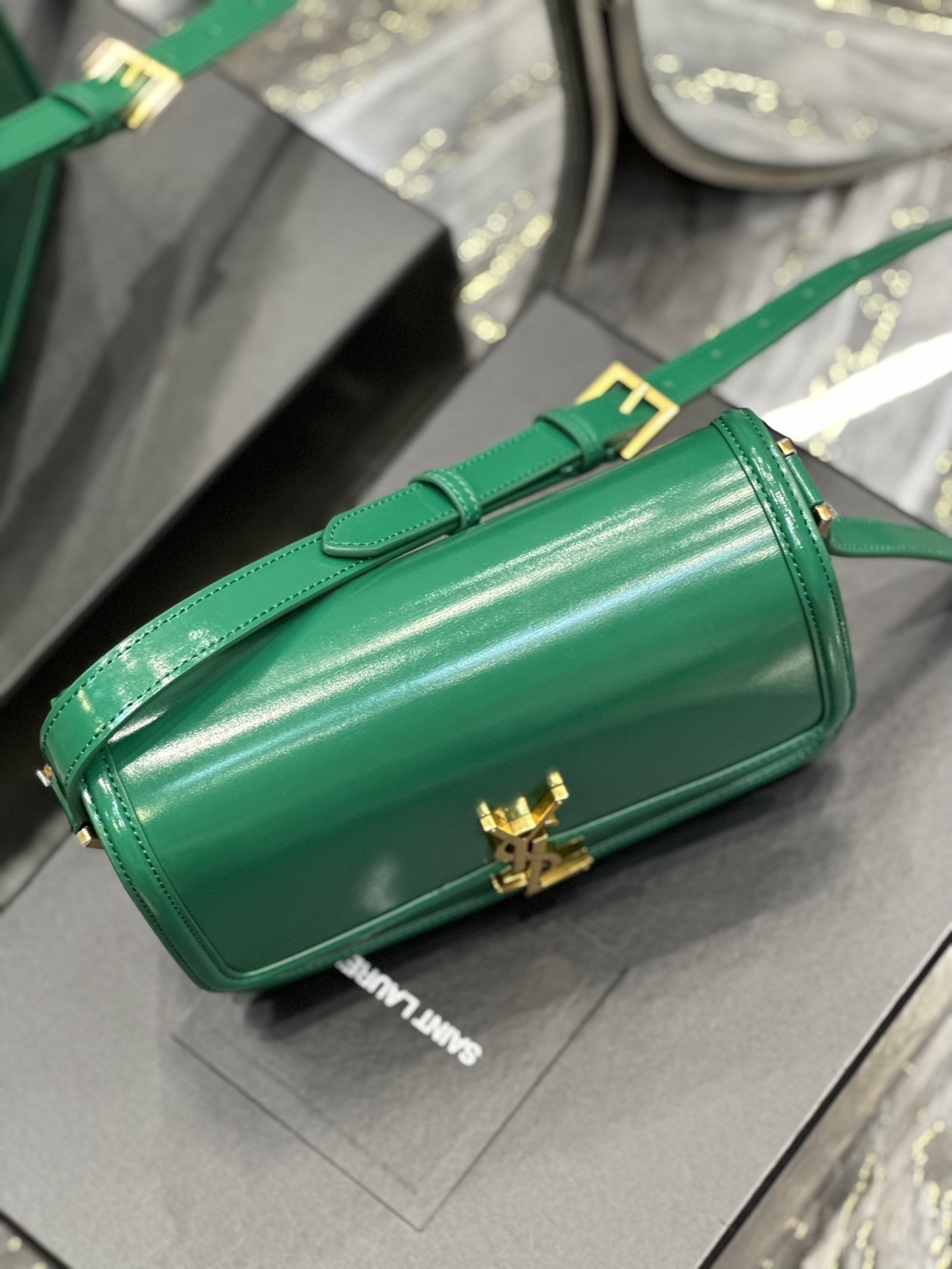 YSL SOLFERINO MEDIUM SATCHEL IN BOX SAINT LAURENT GREEN 9.1 X 6.3 X 2.4 INCHES