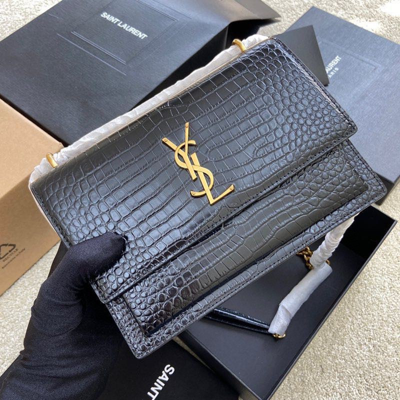 YSL SUNSET MEDIUM IN CROCODILE-EMBOSSED LEATHER BLACK 8 X 6.2 X 2.5 INCHES