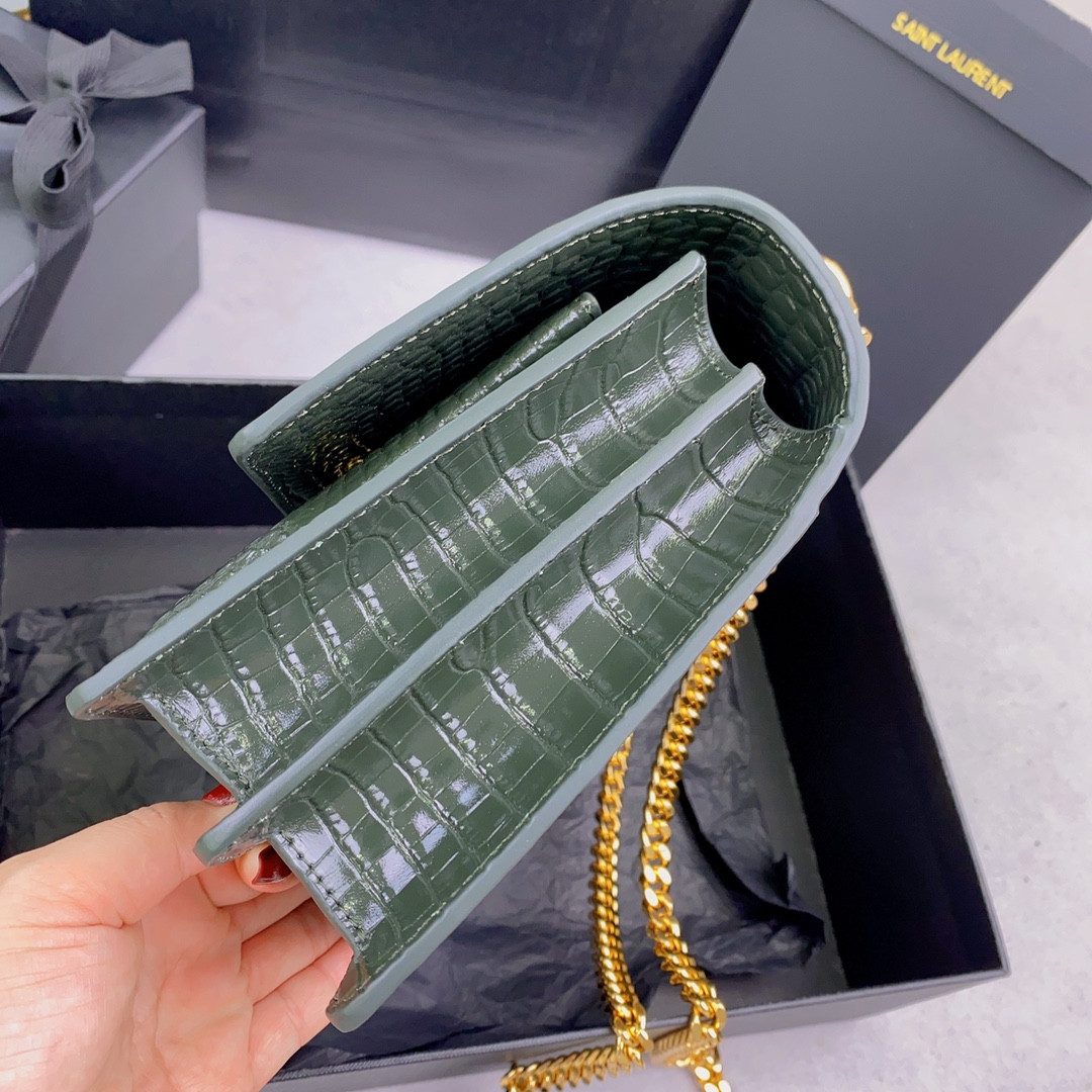 YSL SUNSET MEDIUM IN CROCODILE-EMBOSSED LEATHER MINT 8 X 6.2 X 2.5 INCHES