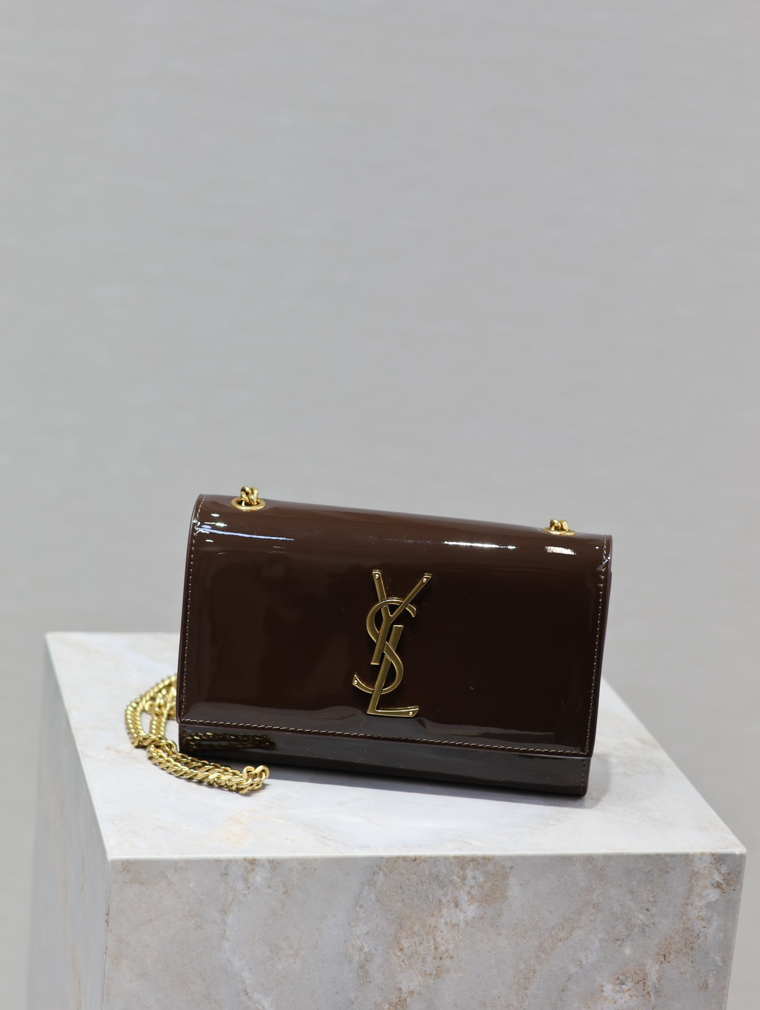 YSL KATE SMALL IN SHINY LEATHER COFFEE 7.8 X 4.9 X 1.9 INCHES