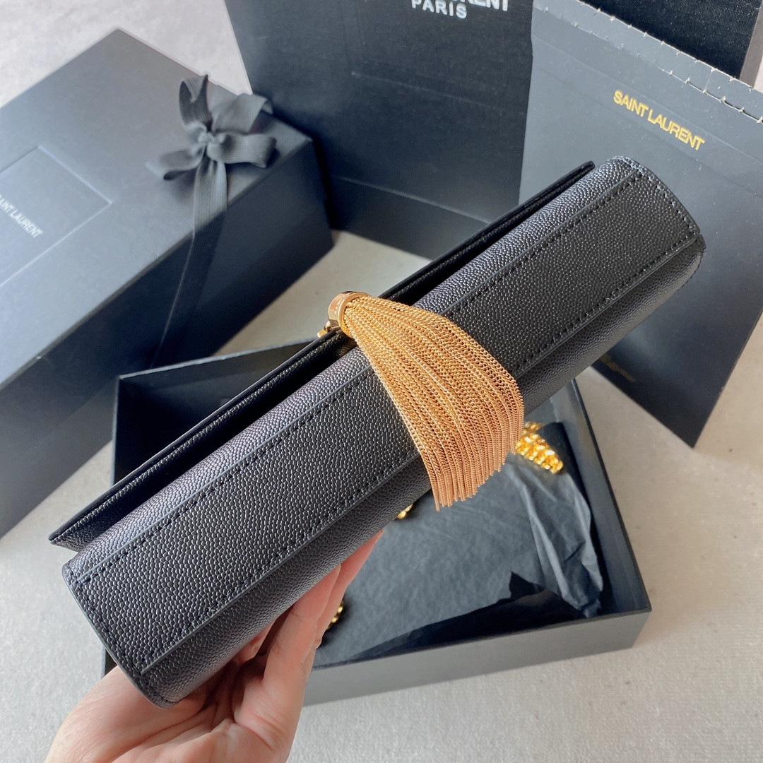 YSL KATE MEDIUM IN GRAIN DE POUDRE EMBOSSED LEATHER BLACK 9.4 X 5.7 X 2.1 INCHES