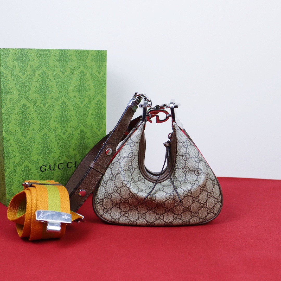 GUCCI ATTACHE SMALL SHOULDER BAG Beige and blue 9"W x 8.7"H x 2"D