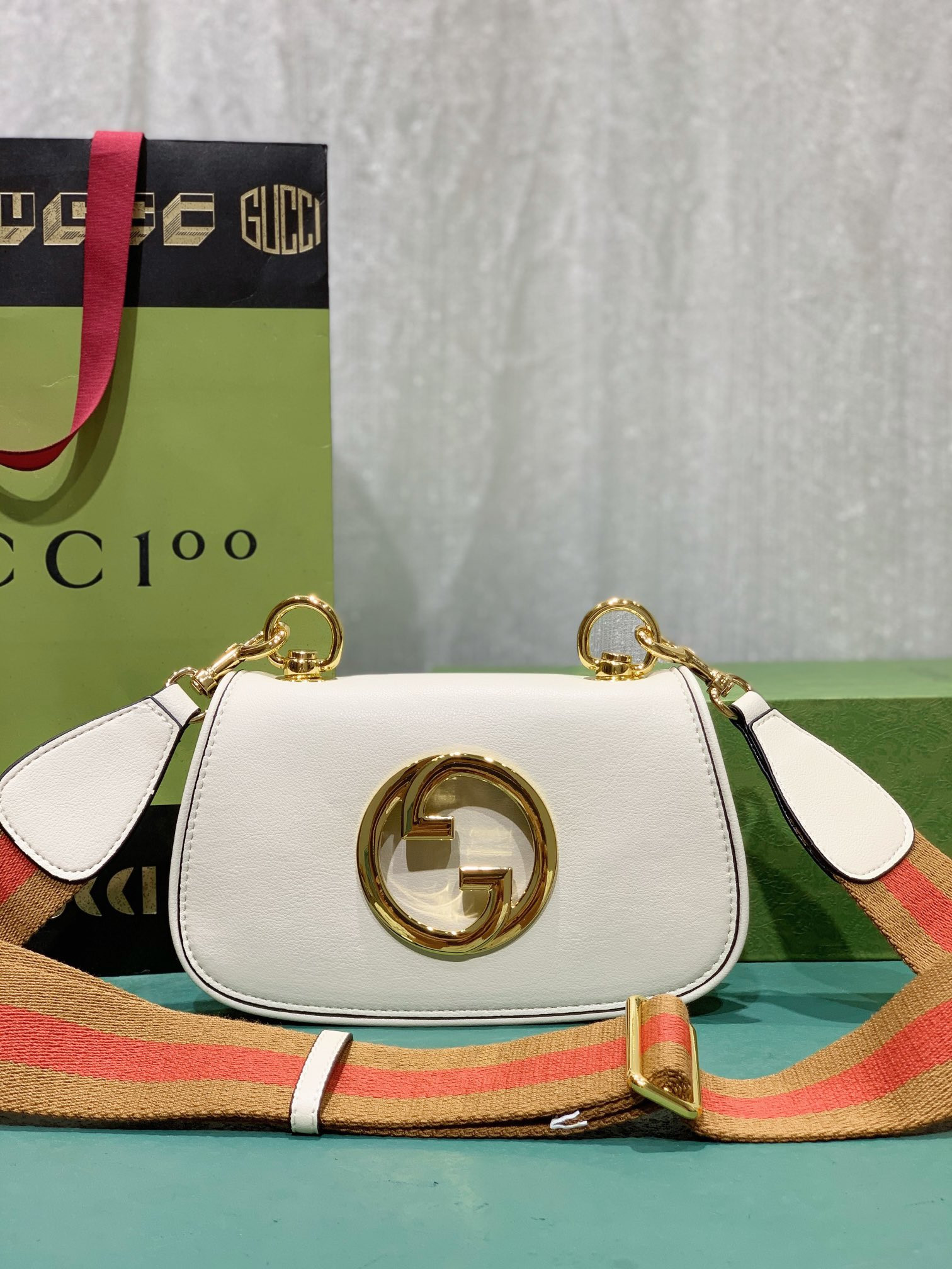 GUCCI BLONDIE MINI BAG WHITE 8.7"W x 5.1"H x 2.2"D