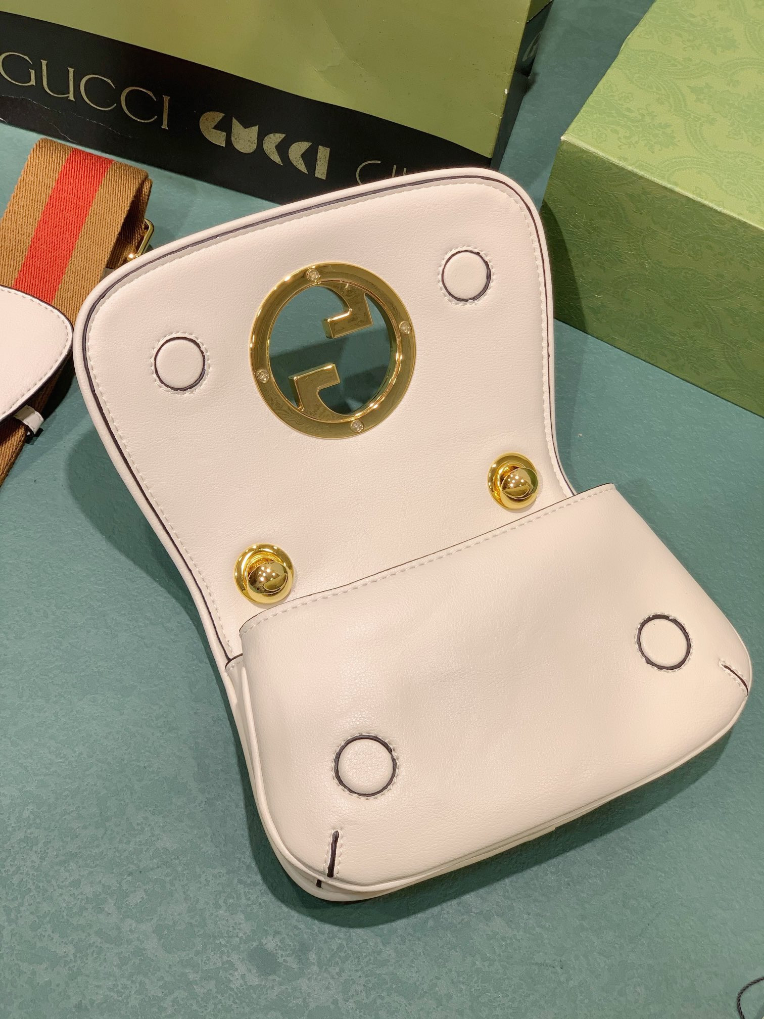 GUCCI BLONDIE MINI BAG WHITE 8.7"W x 5.1"H x 2.2"D