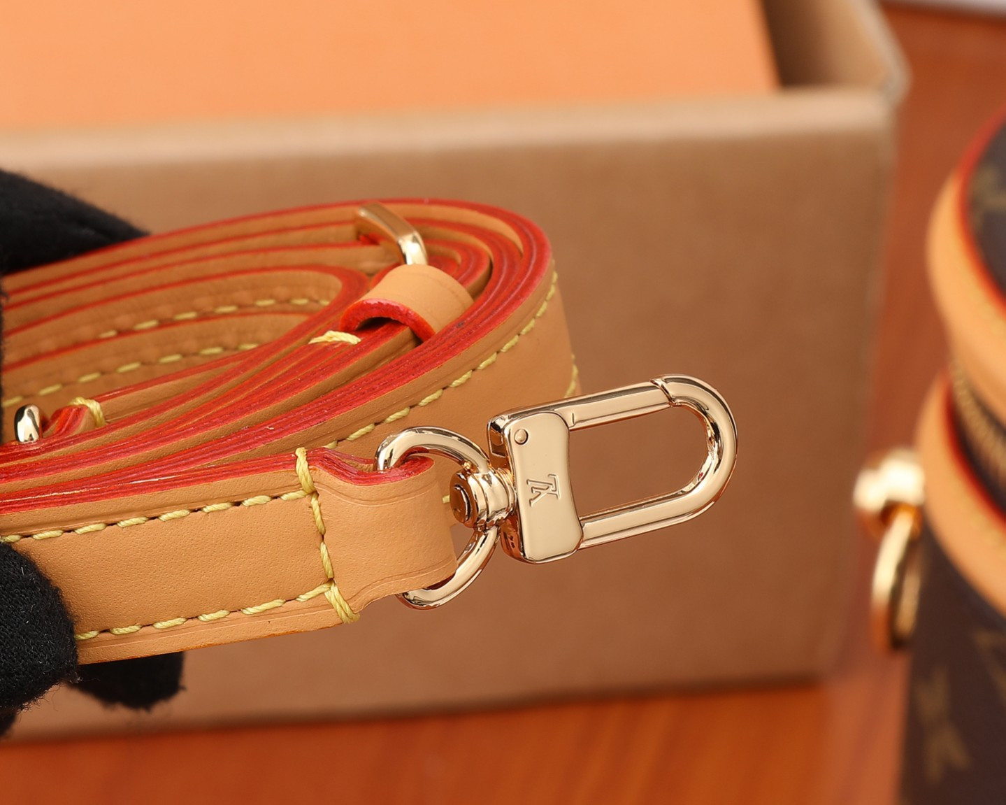 Louis Vuitton LV M82952 Nano Cannes 14.5x14x12 cm