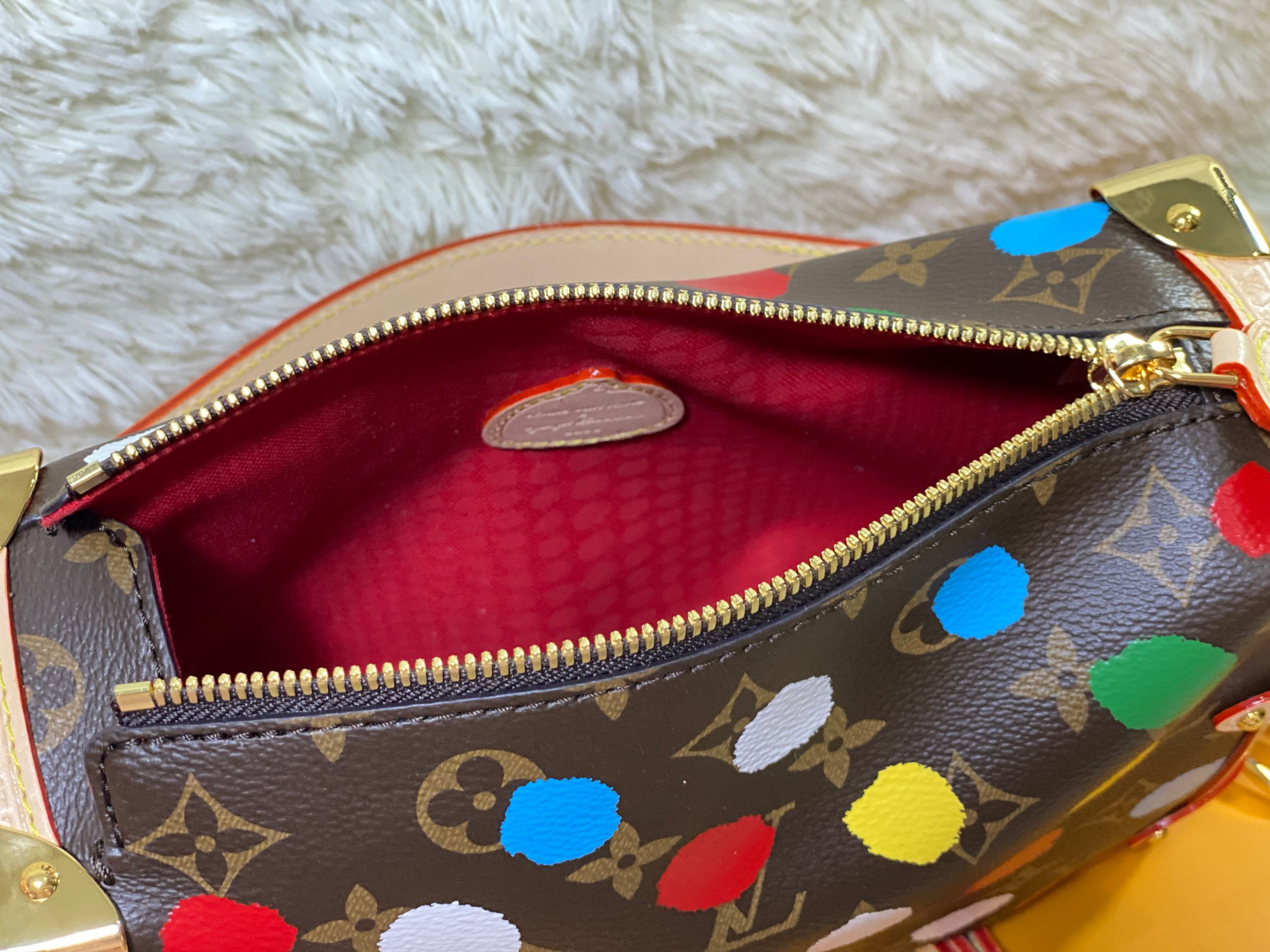 Louis Vuitton M46396 21x14x6cm