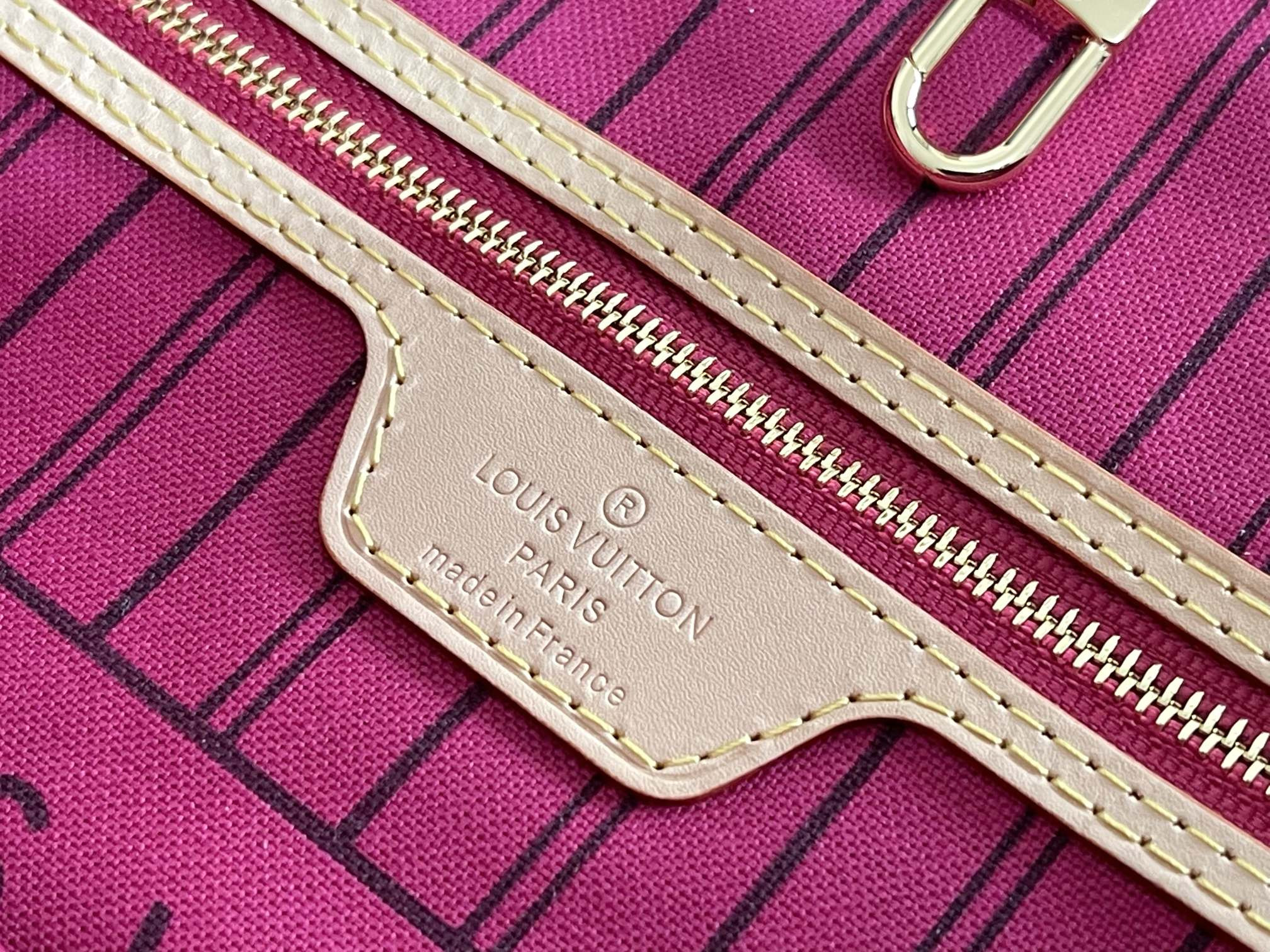 Louis Vuitton M41178 Neverfull MM 12.6 x 11.4 x 6.7 inches Without Box