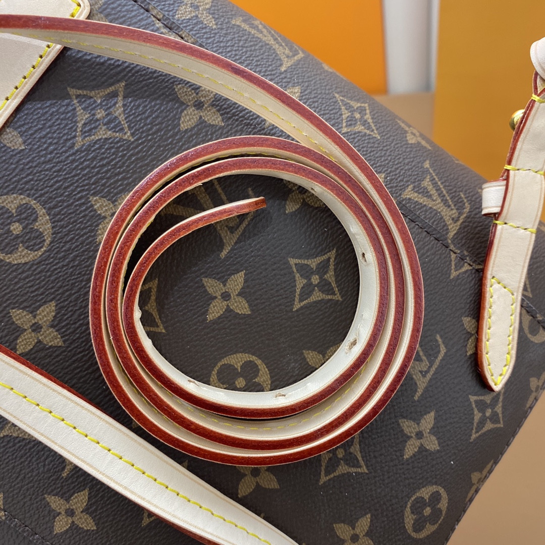 Louis Vuitton M43431 MONTSOURIS 29 x 25.5 x 9 cm