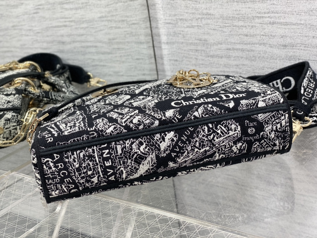 Dior Lady D-Joy bag medium 26 x 13.5 x 5 cm