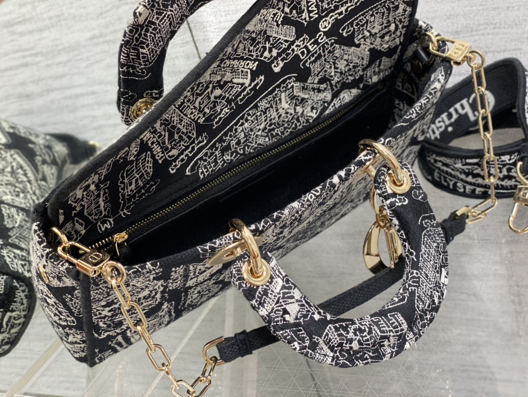 Dior Lady D-Joy bag medium 26 x 13.5 x 5 cm