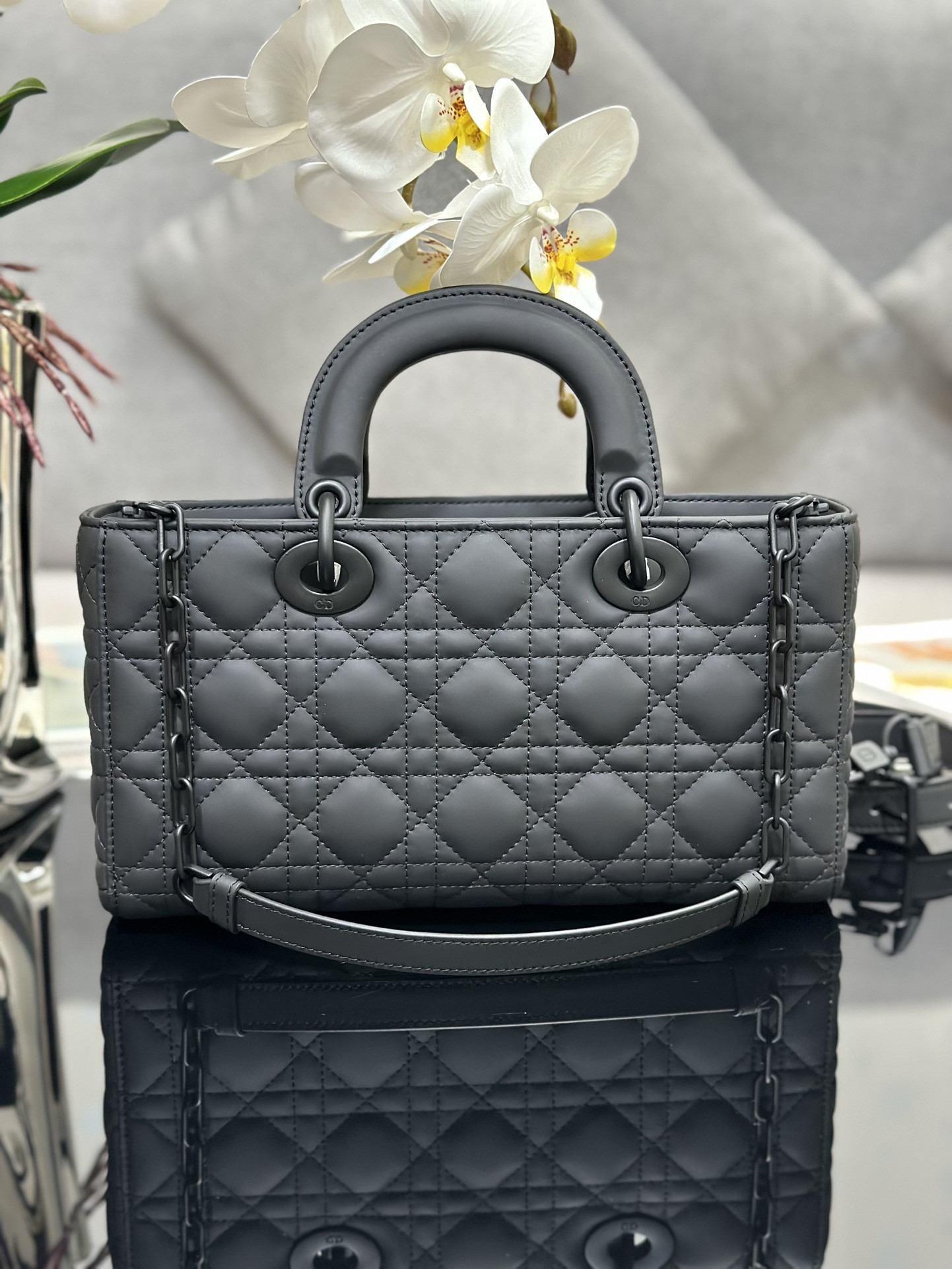 Dior Lady D-Joy bag medium Gray 26 x 13.5 x 5 cm