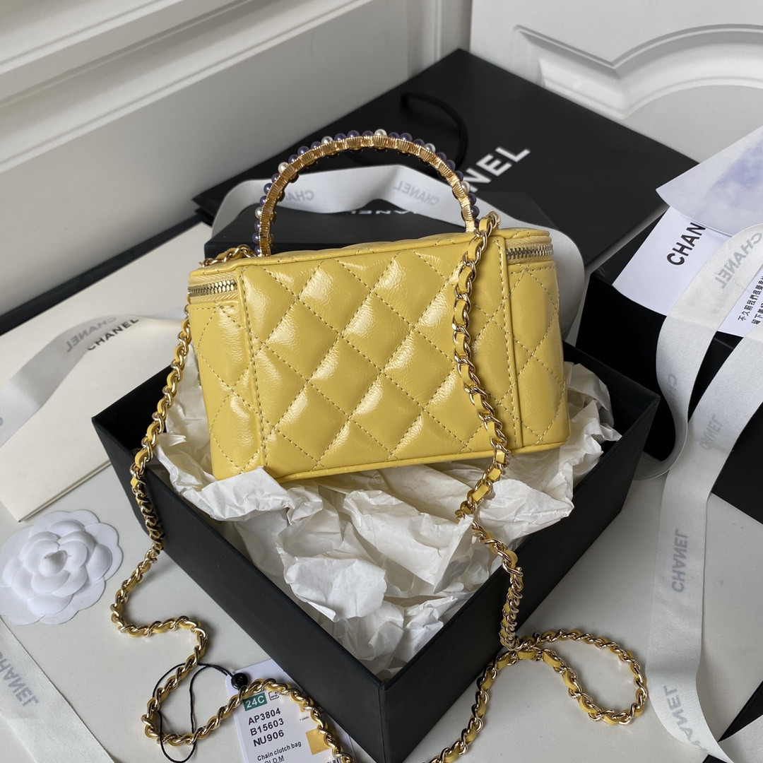 CHANEL 24P CHAIN LEATHER SQUARE BOX SHOULDER BAG YELLOW 16x10x8cm
