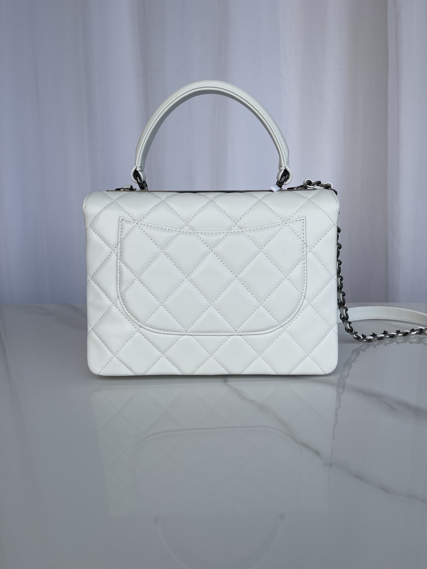 CHANEL FLAP BAG WITH TOP HANDLE WHITE 6.6 × 9.8 × 4.7 in