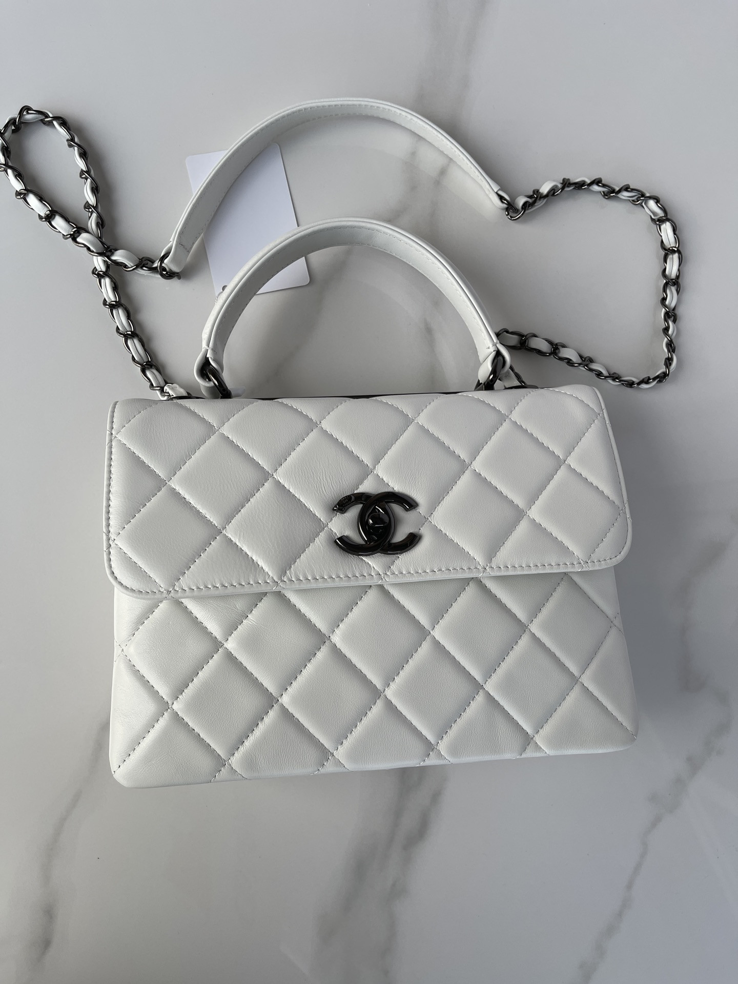 CHANEL FLAP BAG WITH TOP HANDLE WHITE 6.6 × 9.8 × 4.7 in