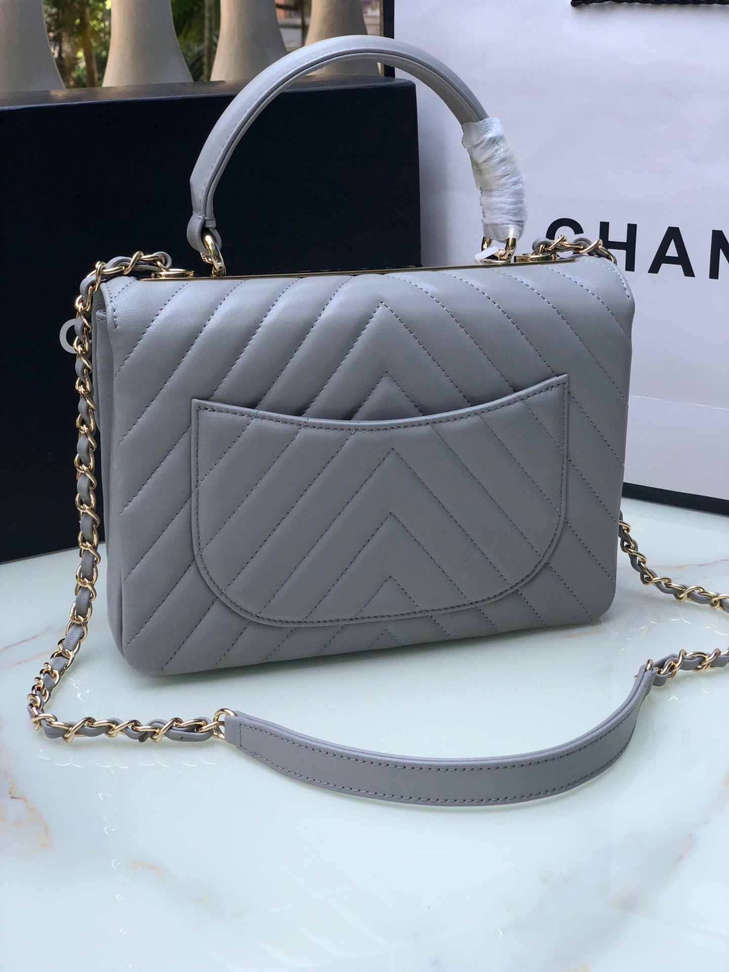 CHANEL FLAP BAG WITH TOP HANDLE GRAY 6.6 × 9.8 × 4.7 in