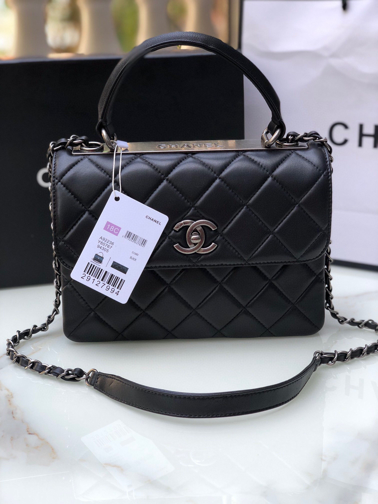 CHANEL FLAP BAG WITH TOP HANDLE 6.6 × 9.8 × 4.7 in