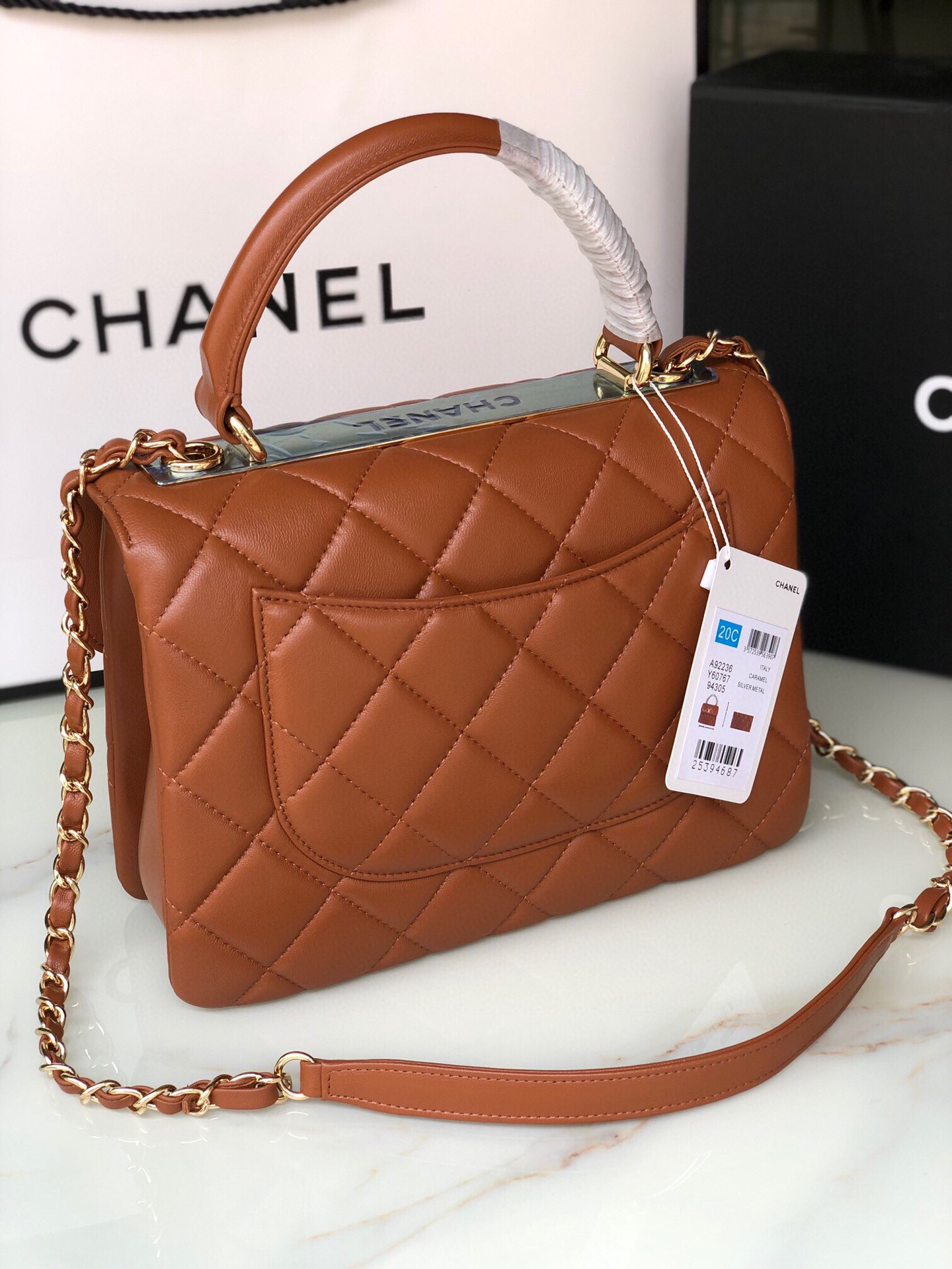CHANEL FLAP BAG WITH TOP HANDLE 6.6 × 9.8 × 4.7 in