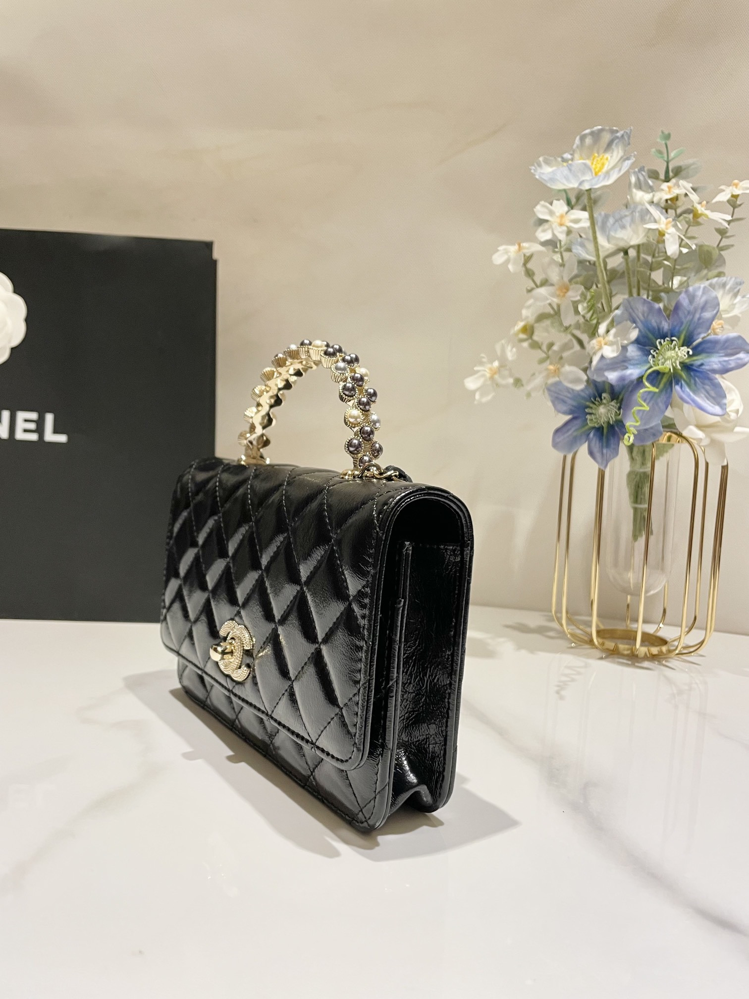 CHANEL CLASSIC WALLET ON CHAIN Rhinestone Handle BLACK 4.8 × 7.5 × 1.4