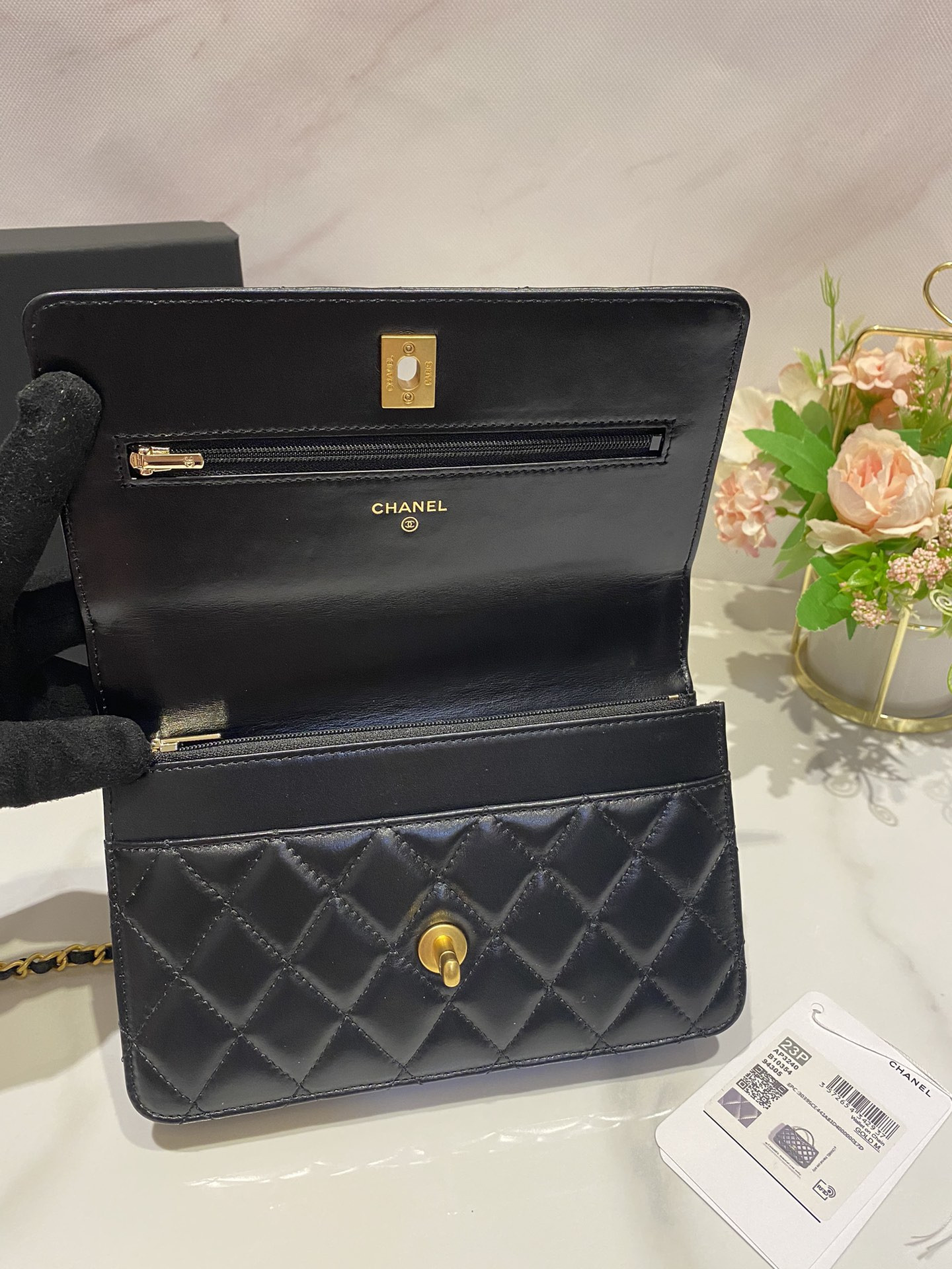 CHANEL CLASSIC WALLET ON CHAIN Rhinestone Handle BLACK 4.8 × 7.5 × 1.4 in