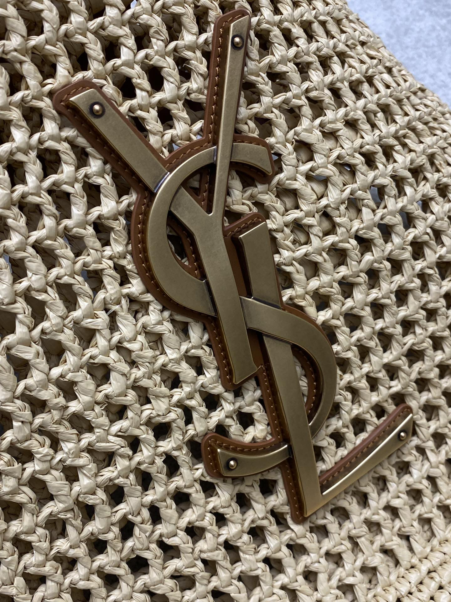 YSL ICARE IN RAFFIA Color Natural 14.6"-21.7"X16.9"X2"