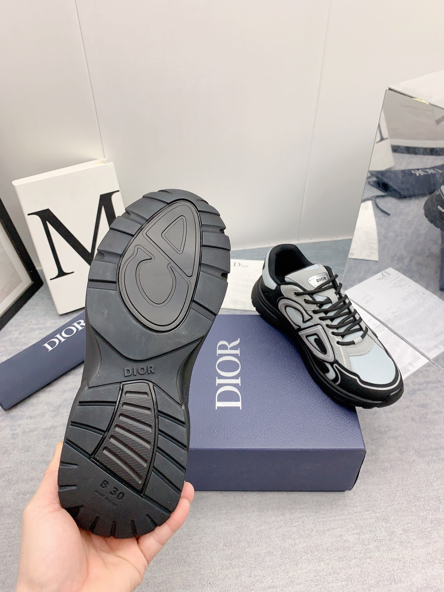 UA Dior B30 Sneaker
