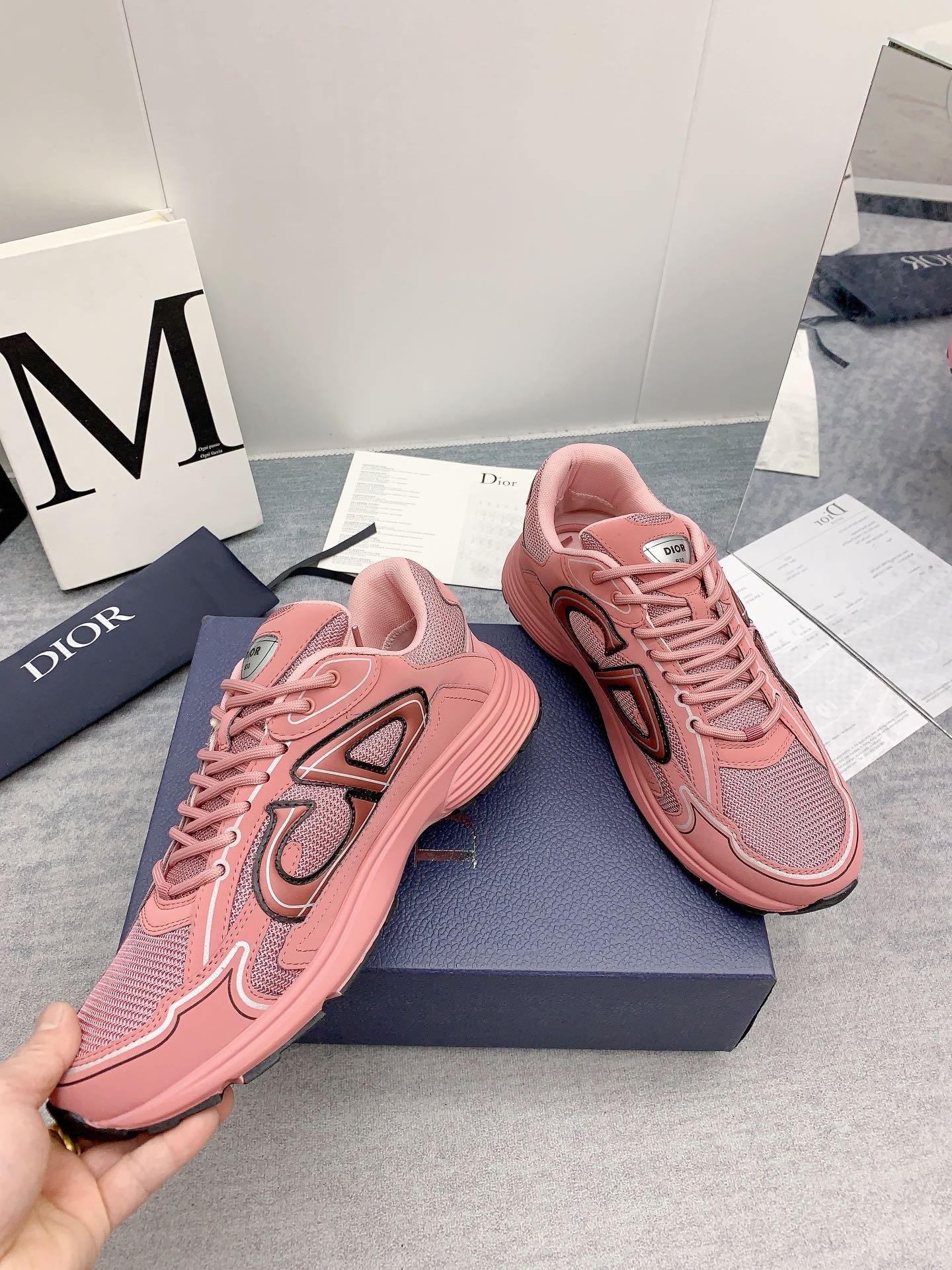 UA Dior B30 Sneaker