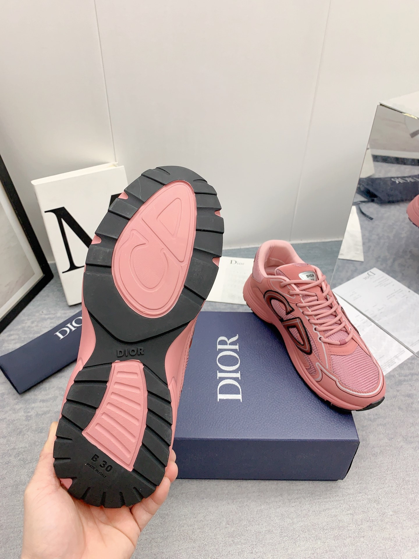 UA Dior B30 Sneaker